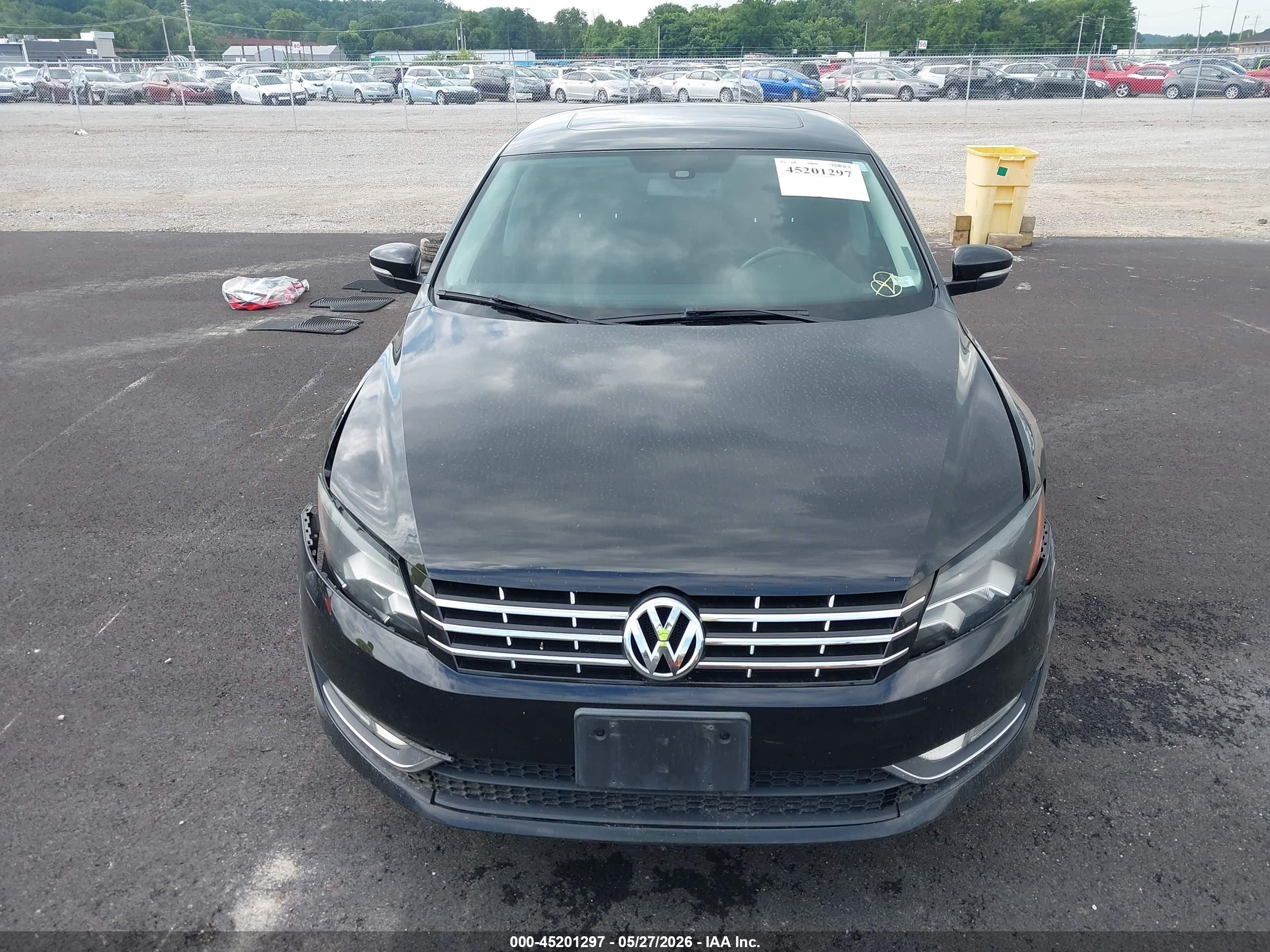 2014 Volkswagen Passat 2.0l Tdi Sel Premium Black vin: 1VWCN7A31EC037786