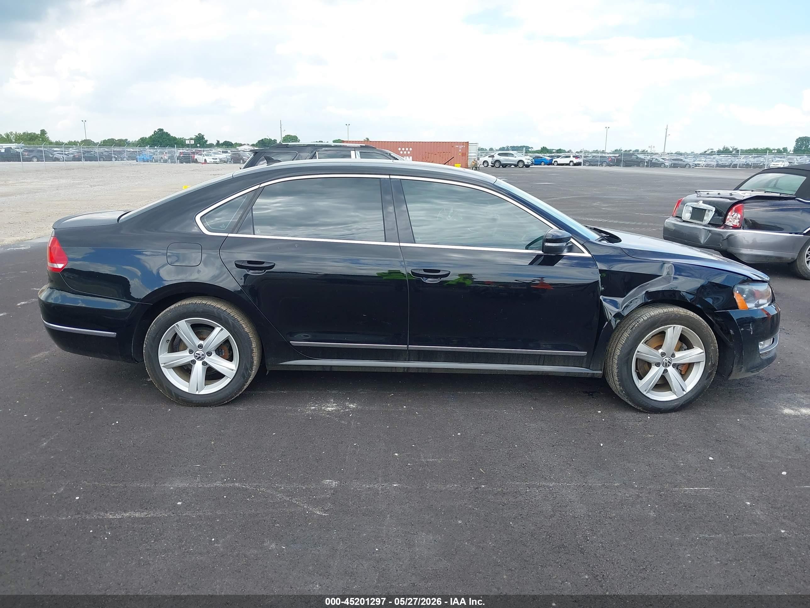 2014 Volkswagen Passat 2.0l Tdi Sel Premium Black vin: 1VWCN7A31EC037786