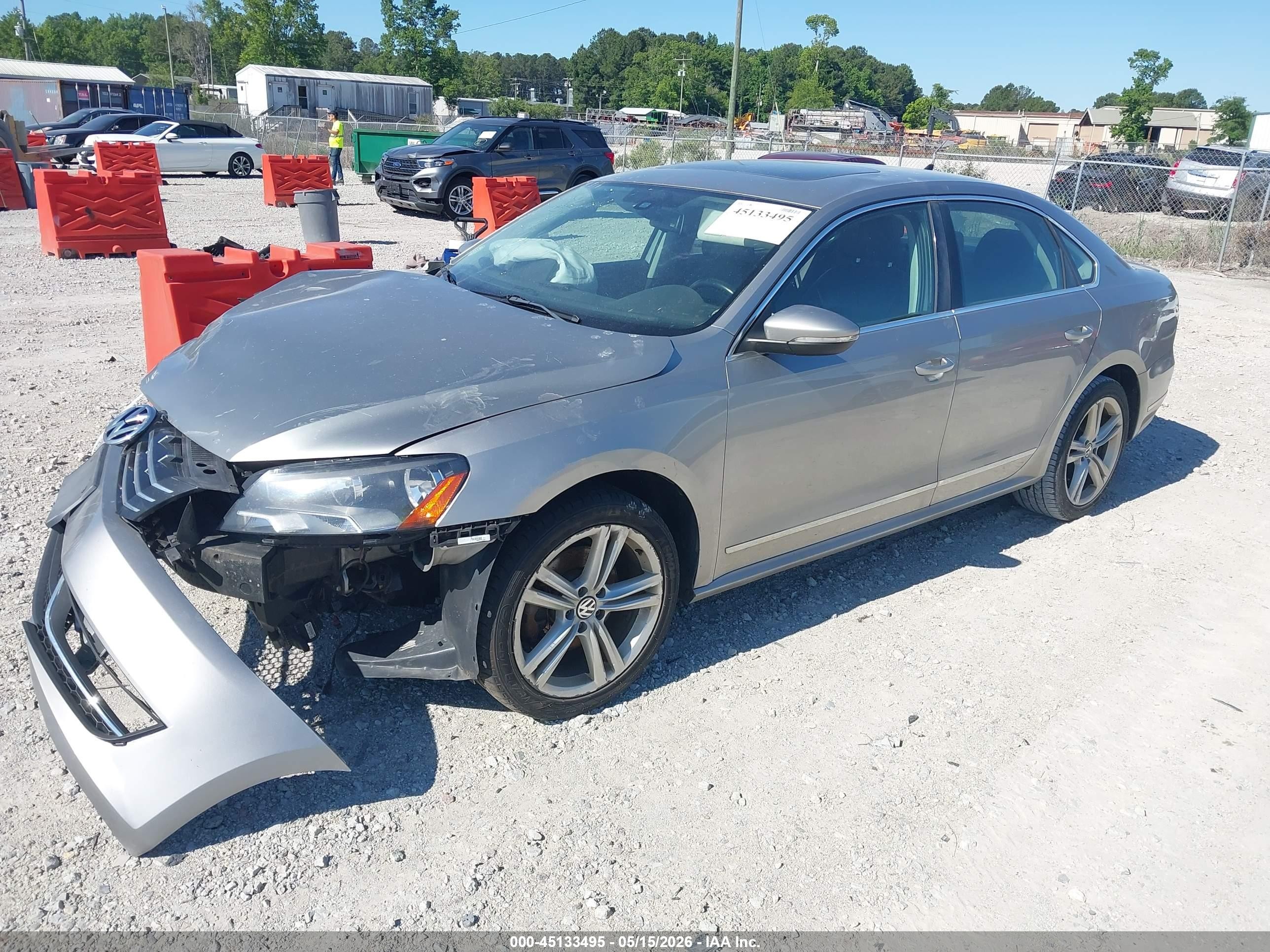 2012 Volkswagen Passat 2.0l Tdi Sel Premium Silver vin: 1VWCN7A32CC025269