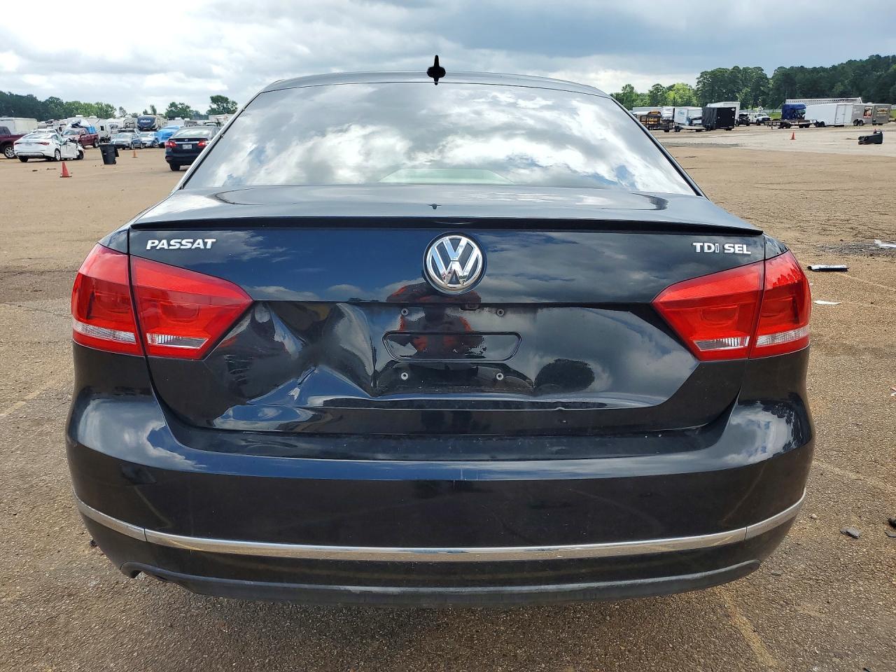 2013 Volkswagen Passat Sel Black vin: 1VWCN7A32DC022616