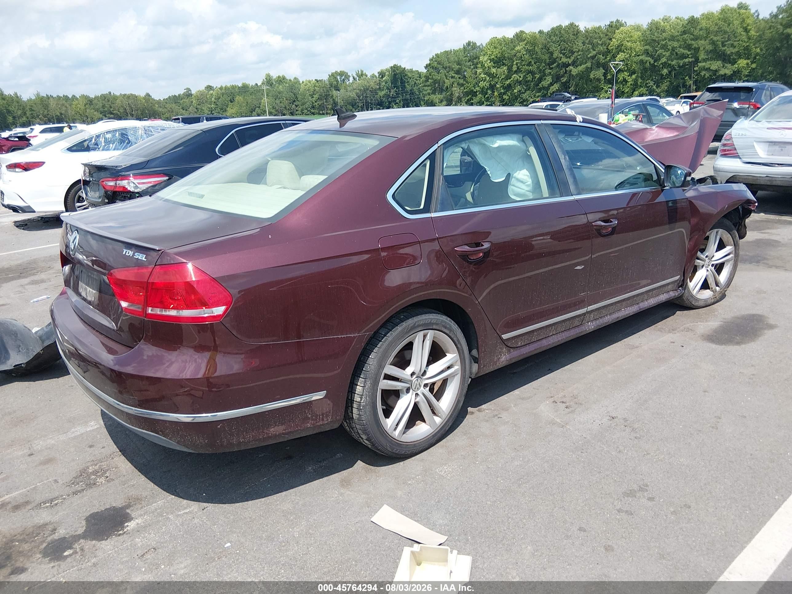2013 Volkswagen Passat 2.0l Tdi Sel Premium Burgundy vin: 1VWCN7A32DC082167