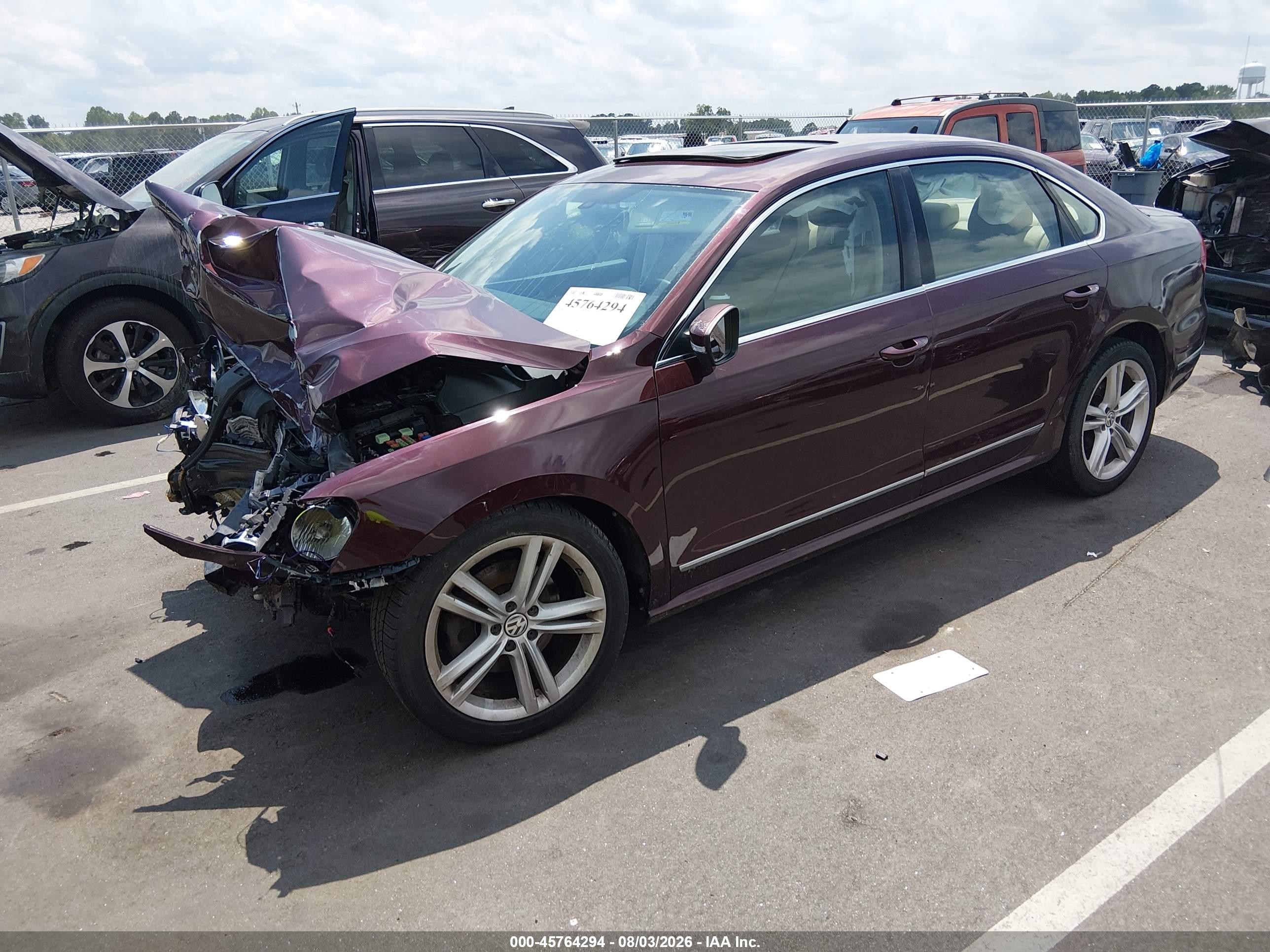 2013 Volkswagen Passat 2.0l Tdi Sel Premium Burgundy vin: 1VWCN7A32DC082167
