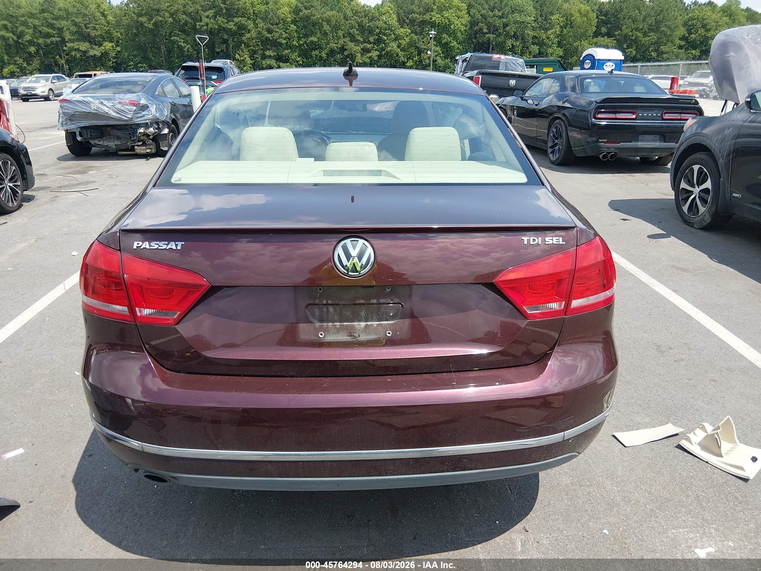 2013 Volkswagen Passat 2.0l Tdi Sel Premium Burgundy vin: 1VWCN7A32DC082167