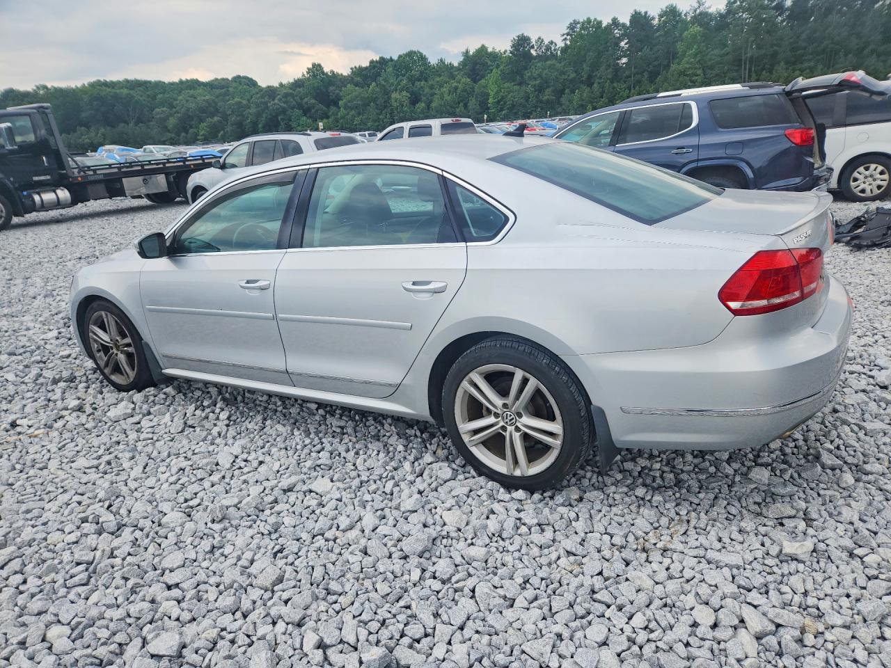 2013 Volkswagen Passat Sel Silver vin: 1VWCN7A32DC083349