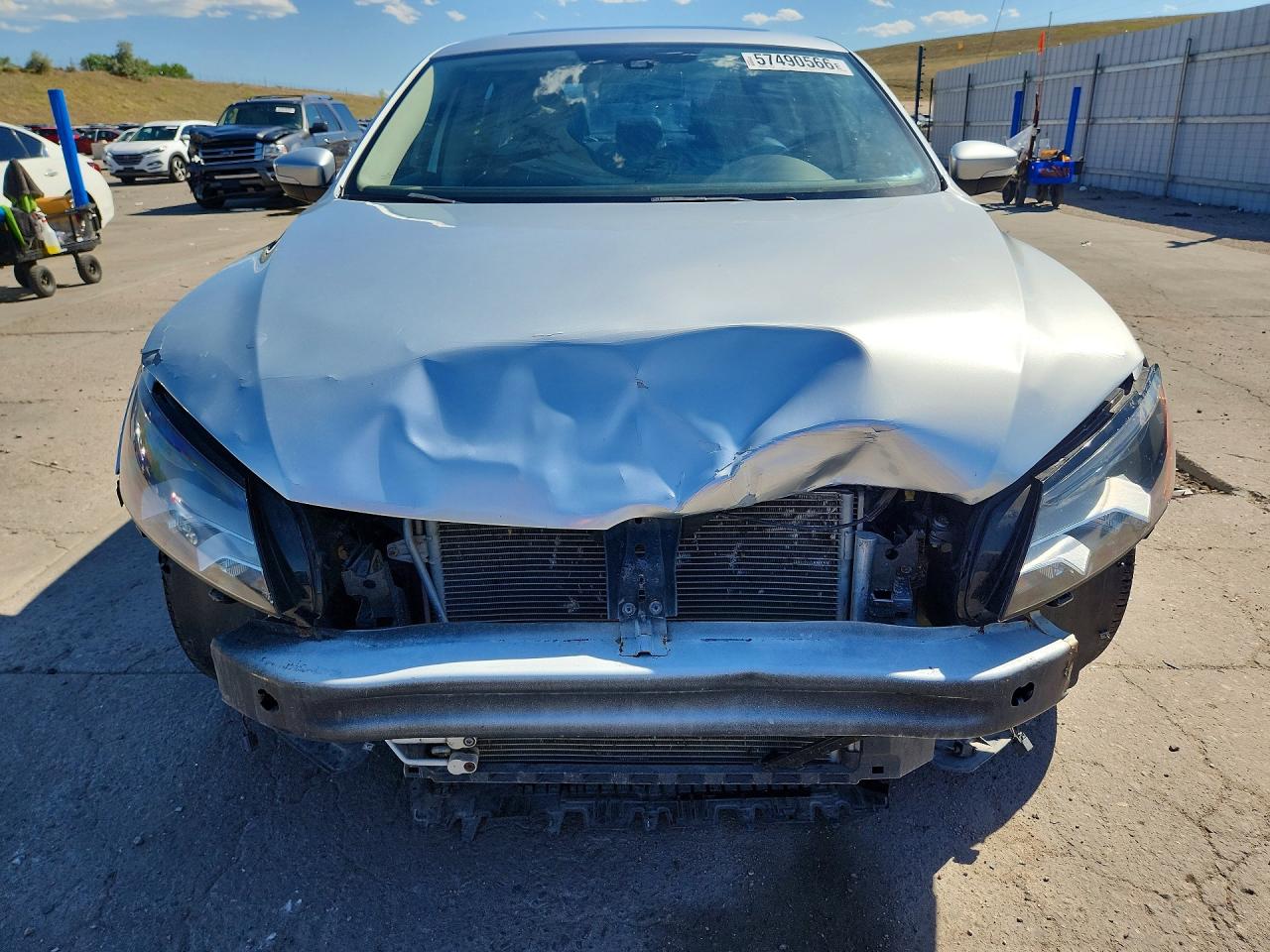 2014 Volkswagen Passat Sel Серебряный vin: 1VWCN7A32EC046870