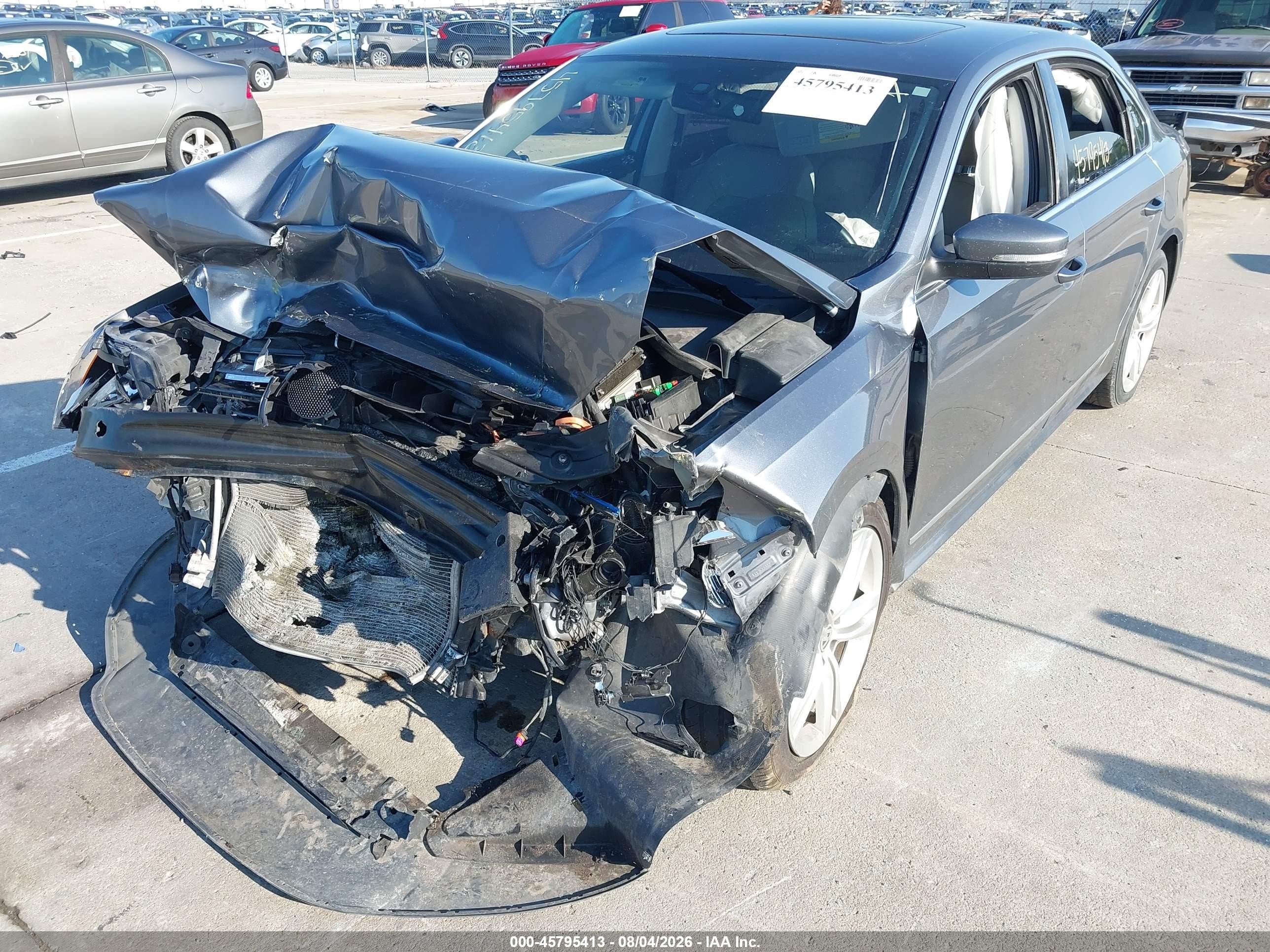 2014 Volkswagen Passat 2.0l Tdi Sel Premium Gray vin: 1VWCN7A32EC048456