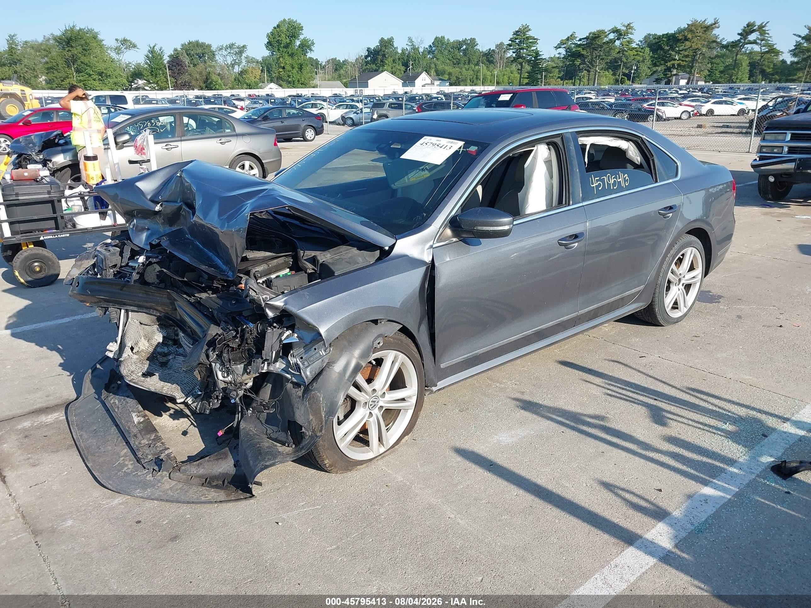 2014 Volkswagen Passat 2.0l Tdi Sel Premium Gray vin: 1VWCN7A32EC048456