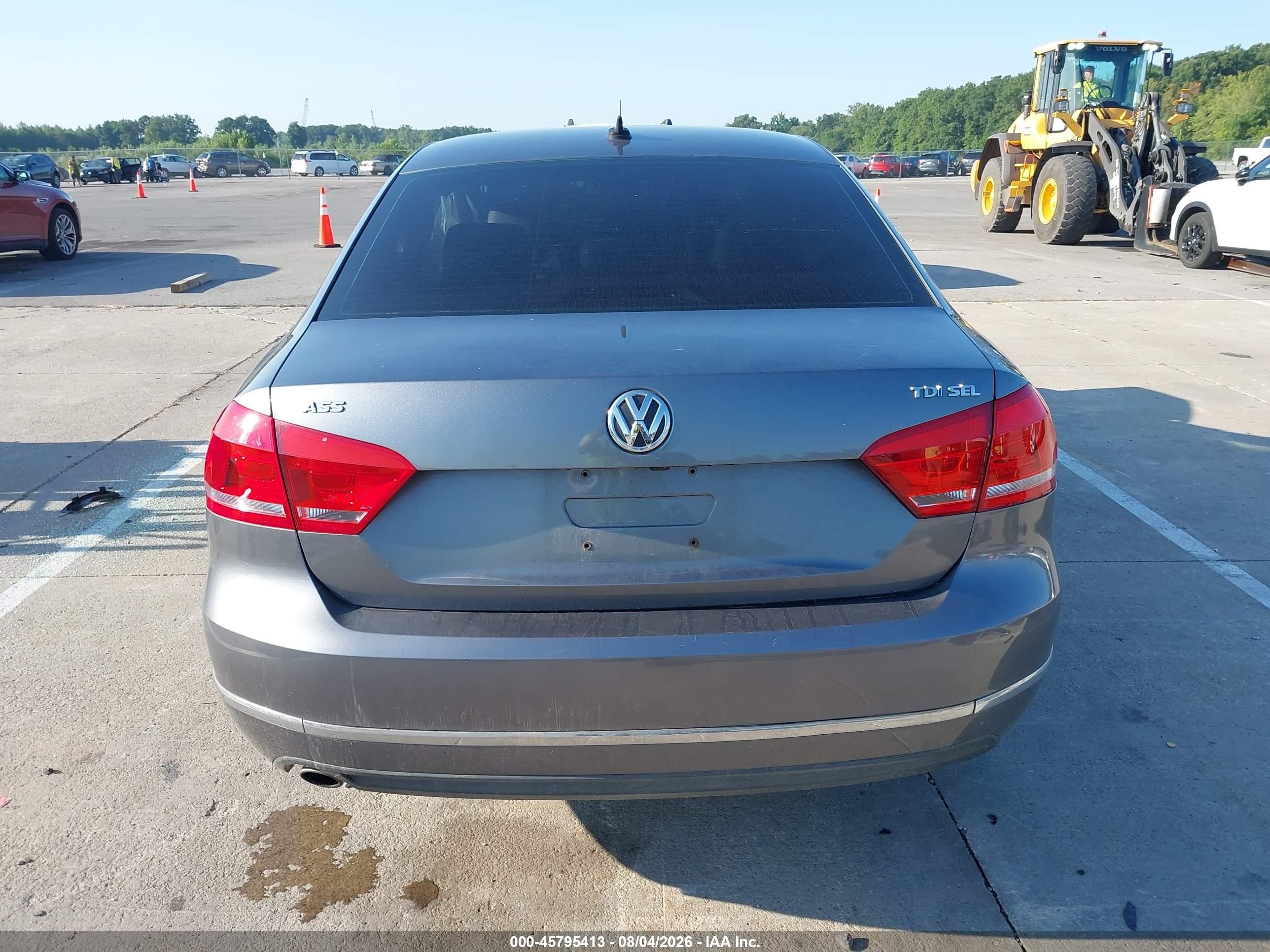 2014 Volkswagen Passat 2.0l Tdi Sel Premium Gray vin: 1VWCN7A32EC048456