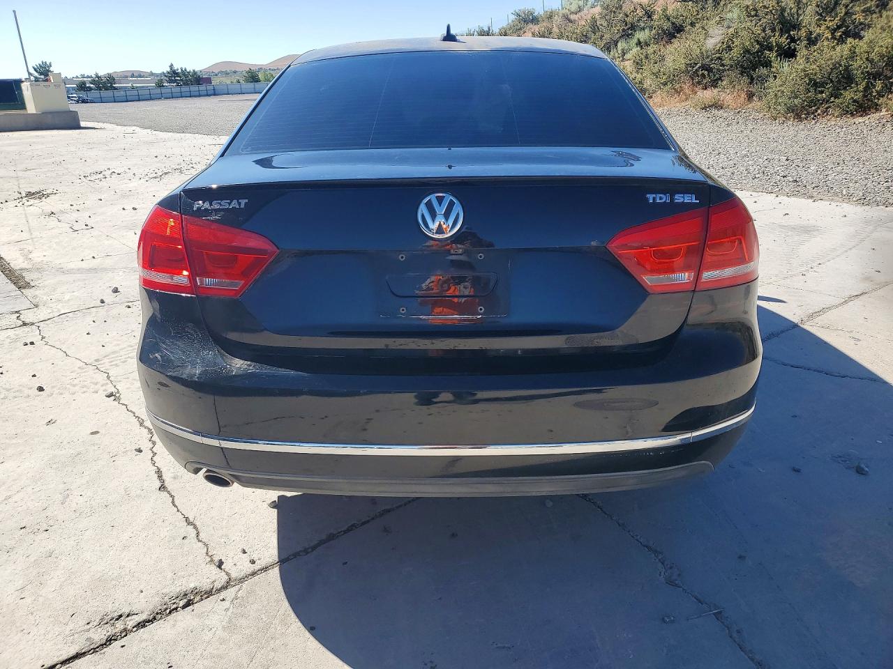 2014 Volkswagen Passat Sel Черный vin: 1VWCN7A33EC005180