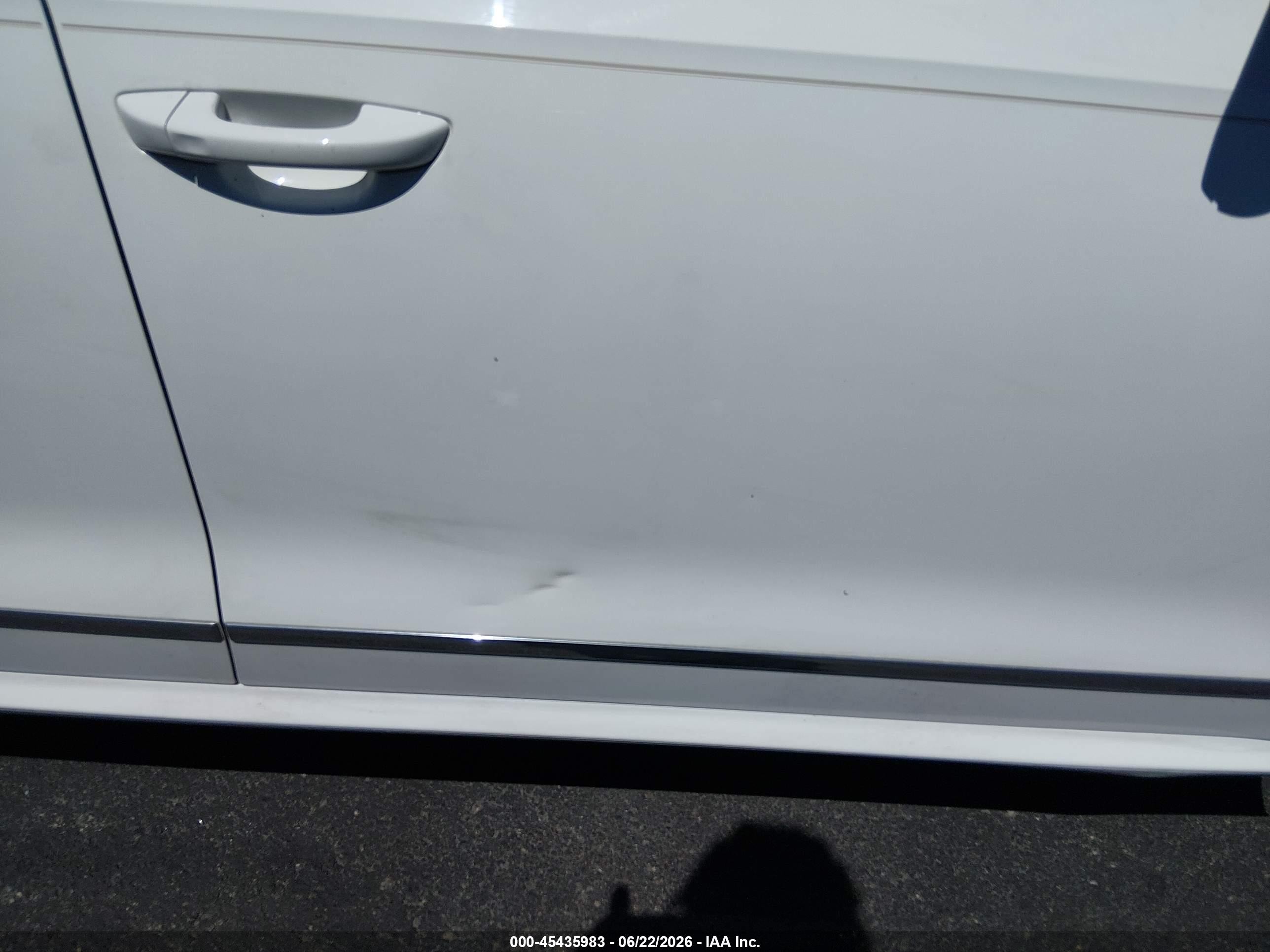 2014 Volkswagen Passat 2.0l Tdi Sel Premium White vin: 1VWCN7A33EC021539