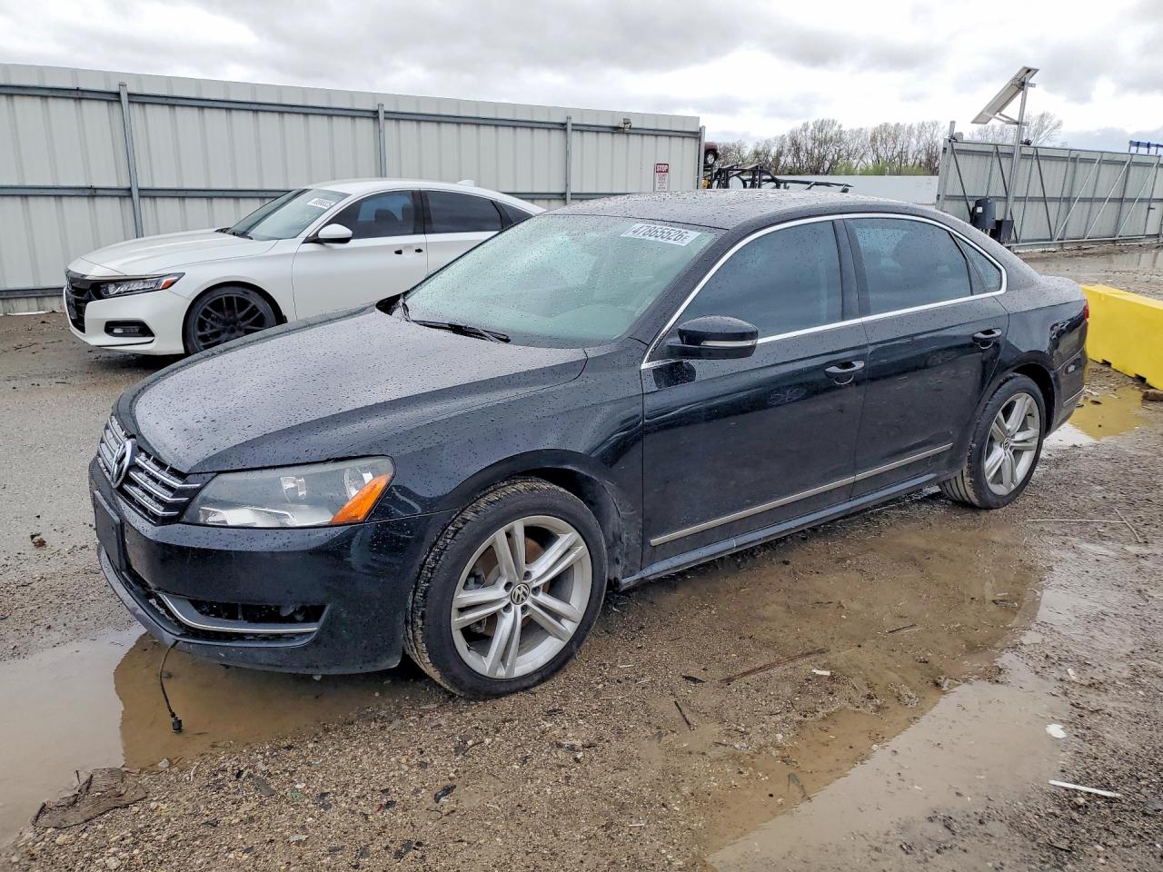 2014 Volkswagen Passat Sel Black vin: 1VWCN7A33EC044271