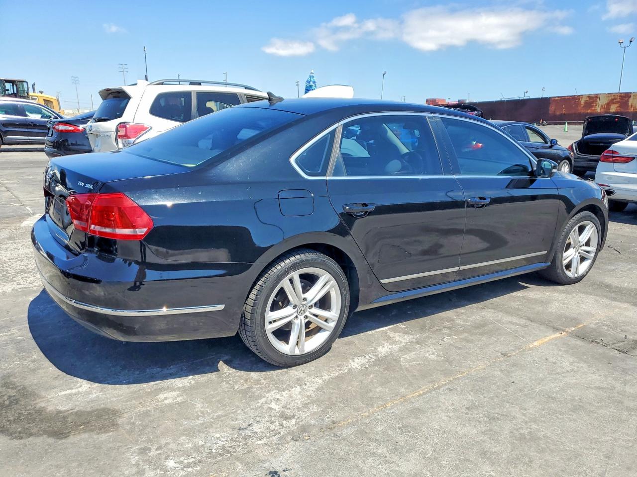 2014 Volkswagen Passat Sel Black vin: 1VWCN7A33EC047607