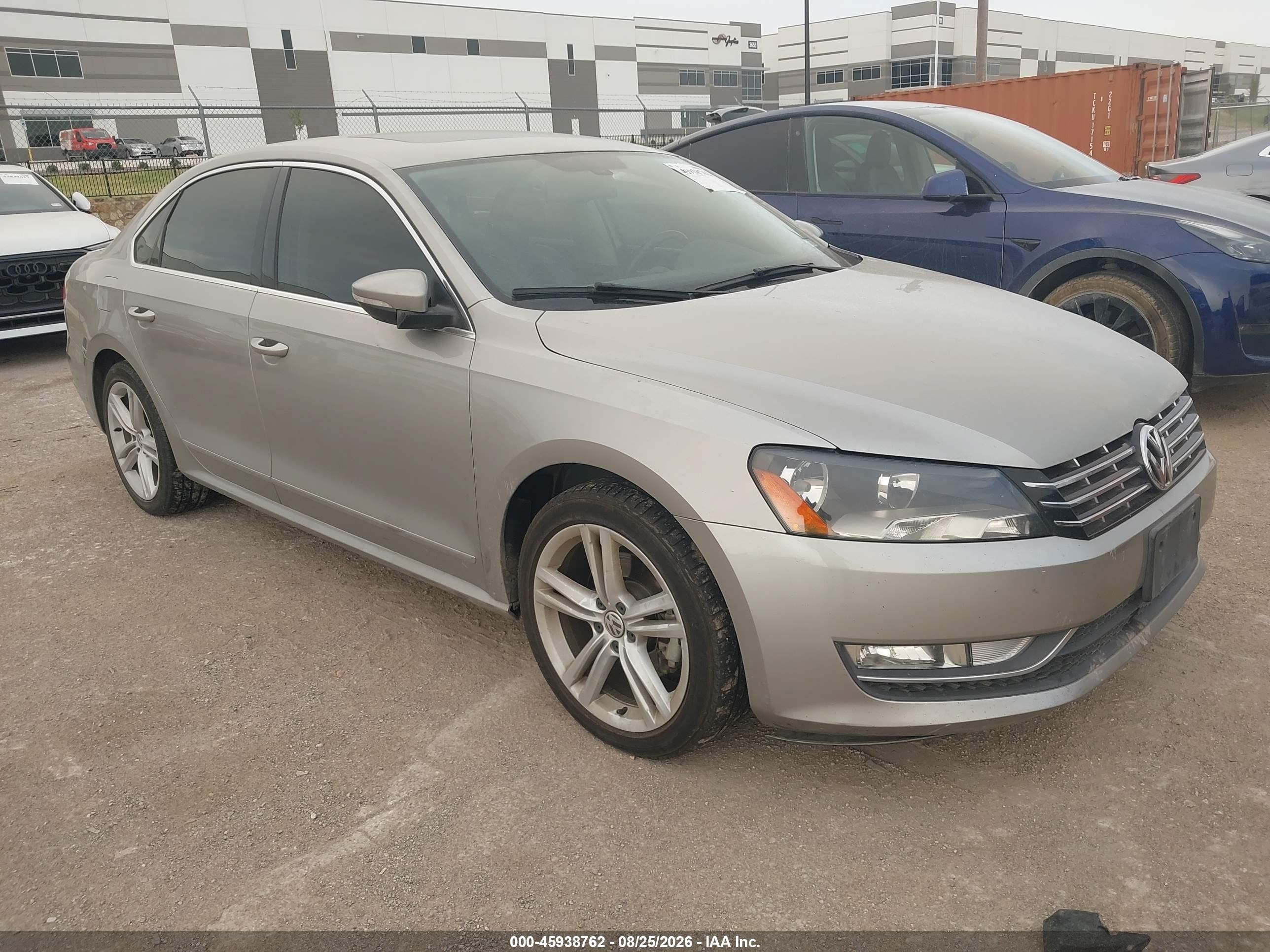 1VWCN7A34CC008733