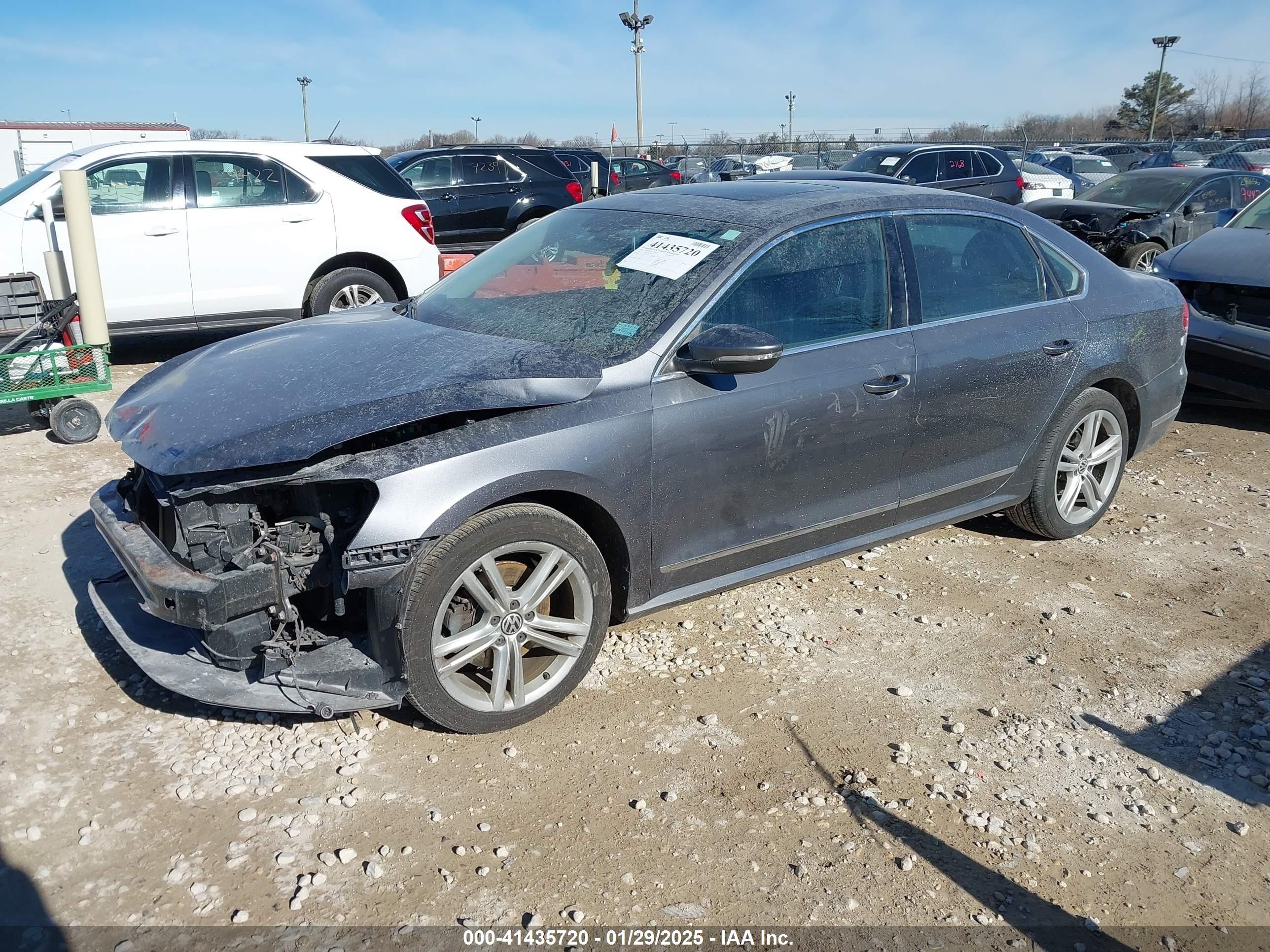 2012 Volkswagen Passat 2.0l Tdi Sel Premium Gray vin: 1VWCN7A34CC053719