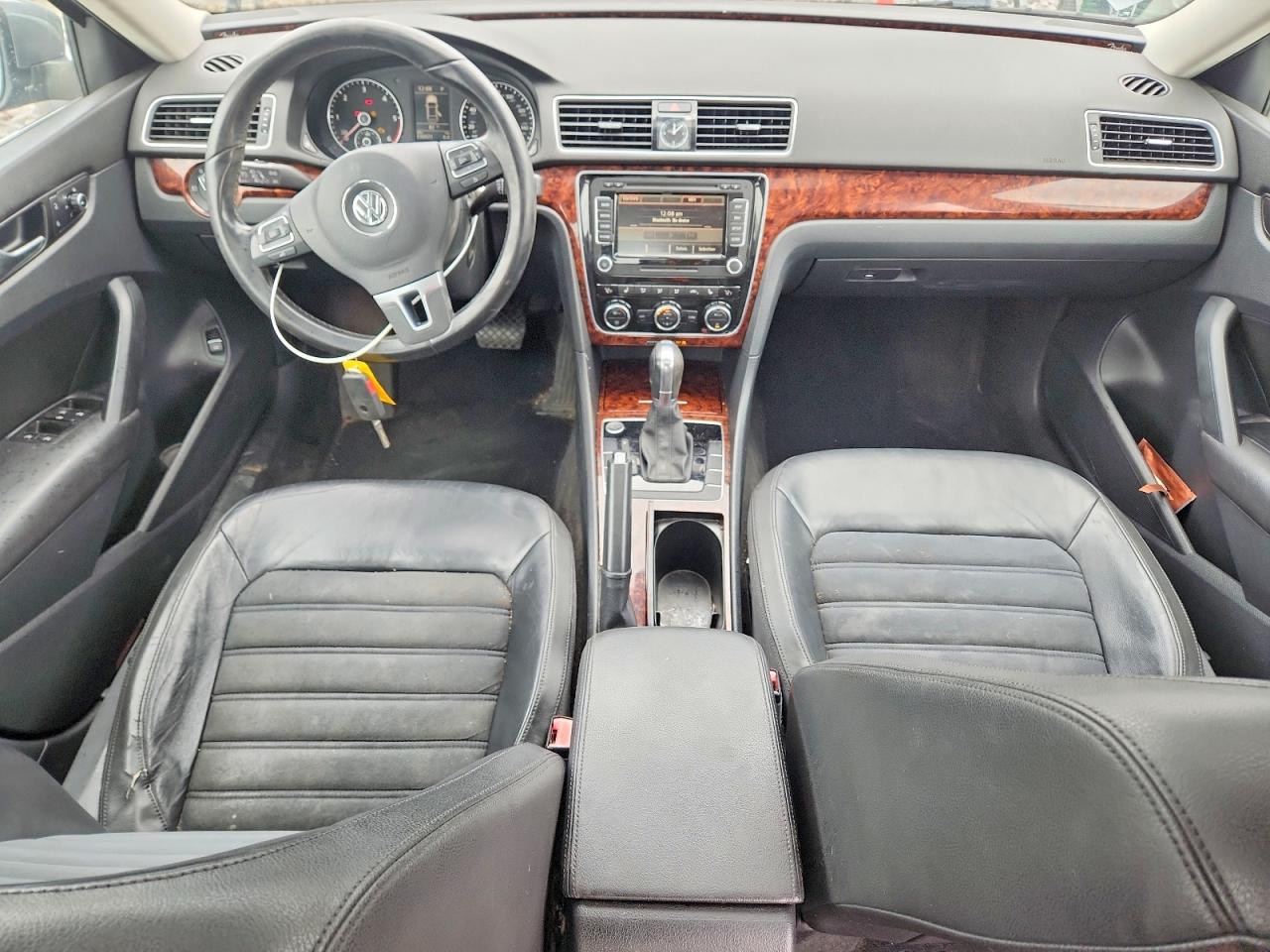 2012 Volkswagen Passat Sel Gray vin: 1VWCN7A34CC053719