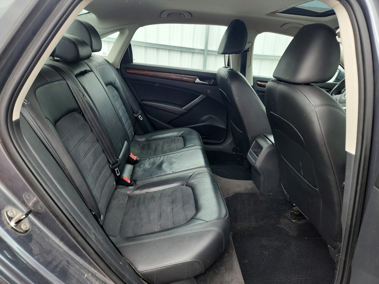 2012 Volkswagen Passat Sel Gray vin: 1VWCN7A34CC053719