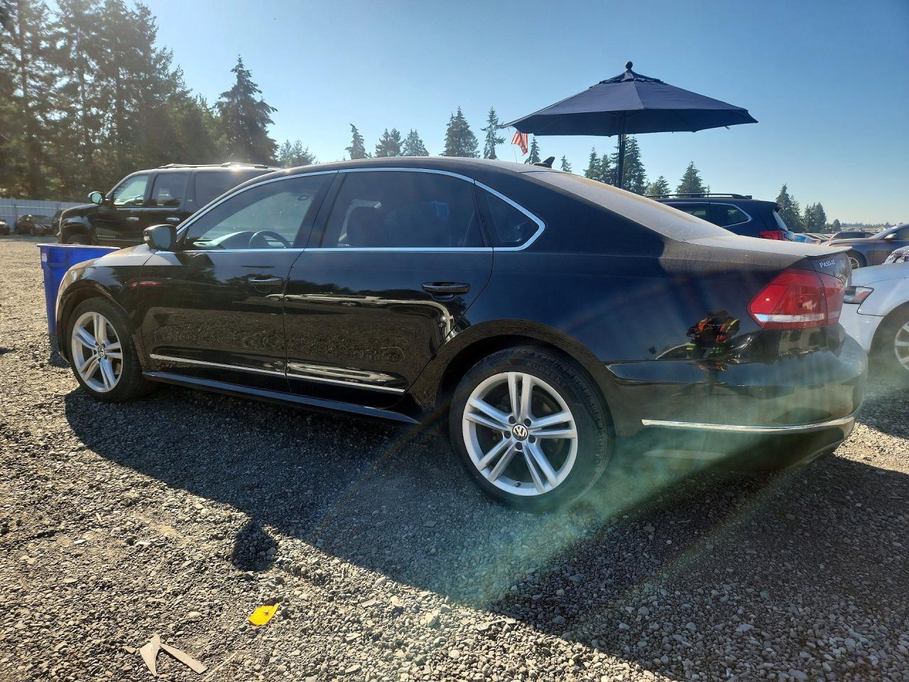 2013 Volkswagen Passat Sel Black vin: 1VWCN7A34DC087581