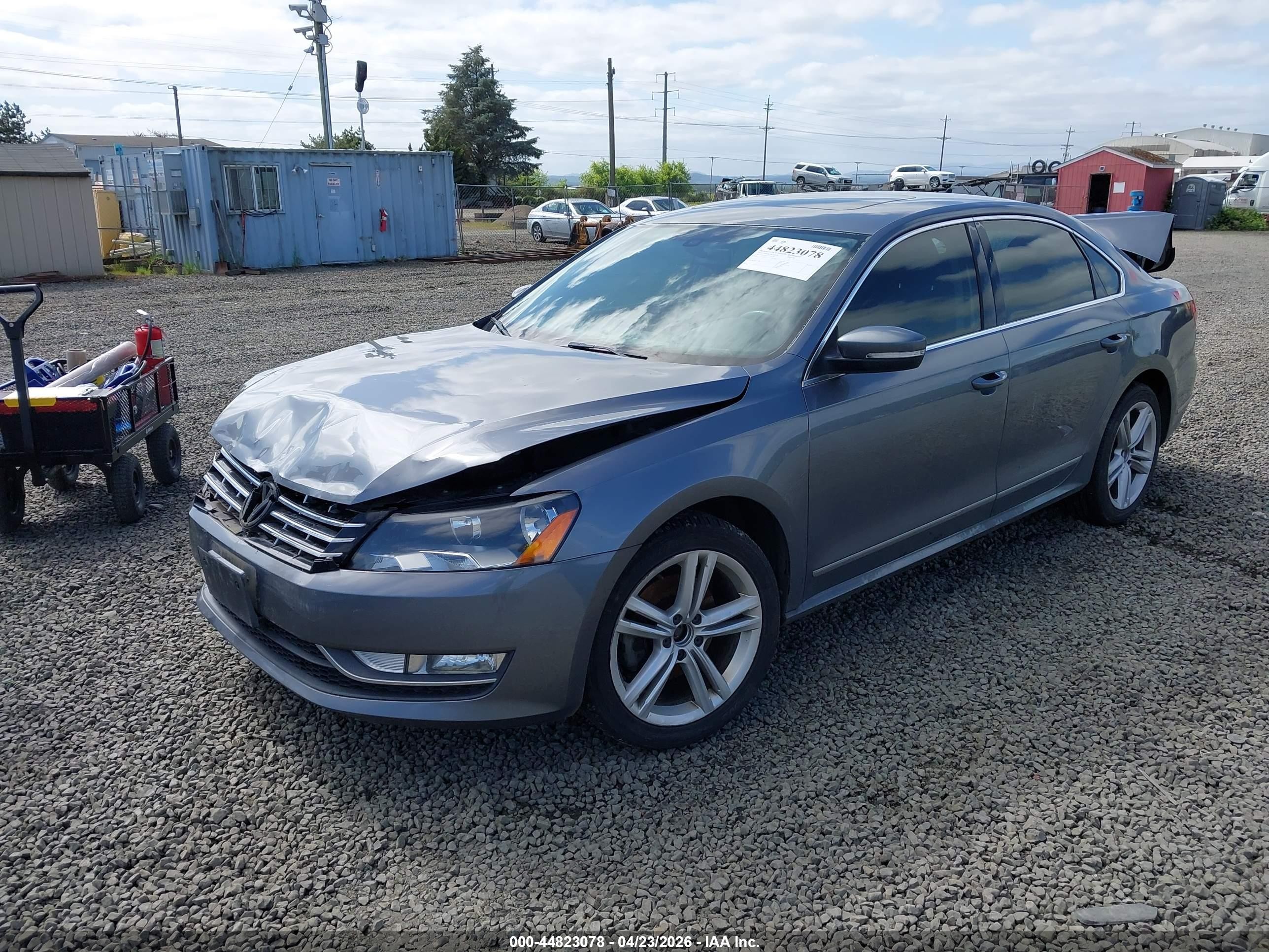 2013 Volkswagen Passat 2.0l Tdi Sel Premium Gray vin: 1VWCN7A34DC093140