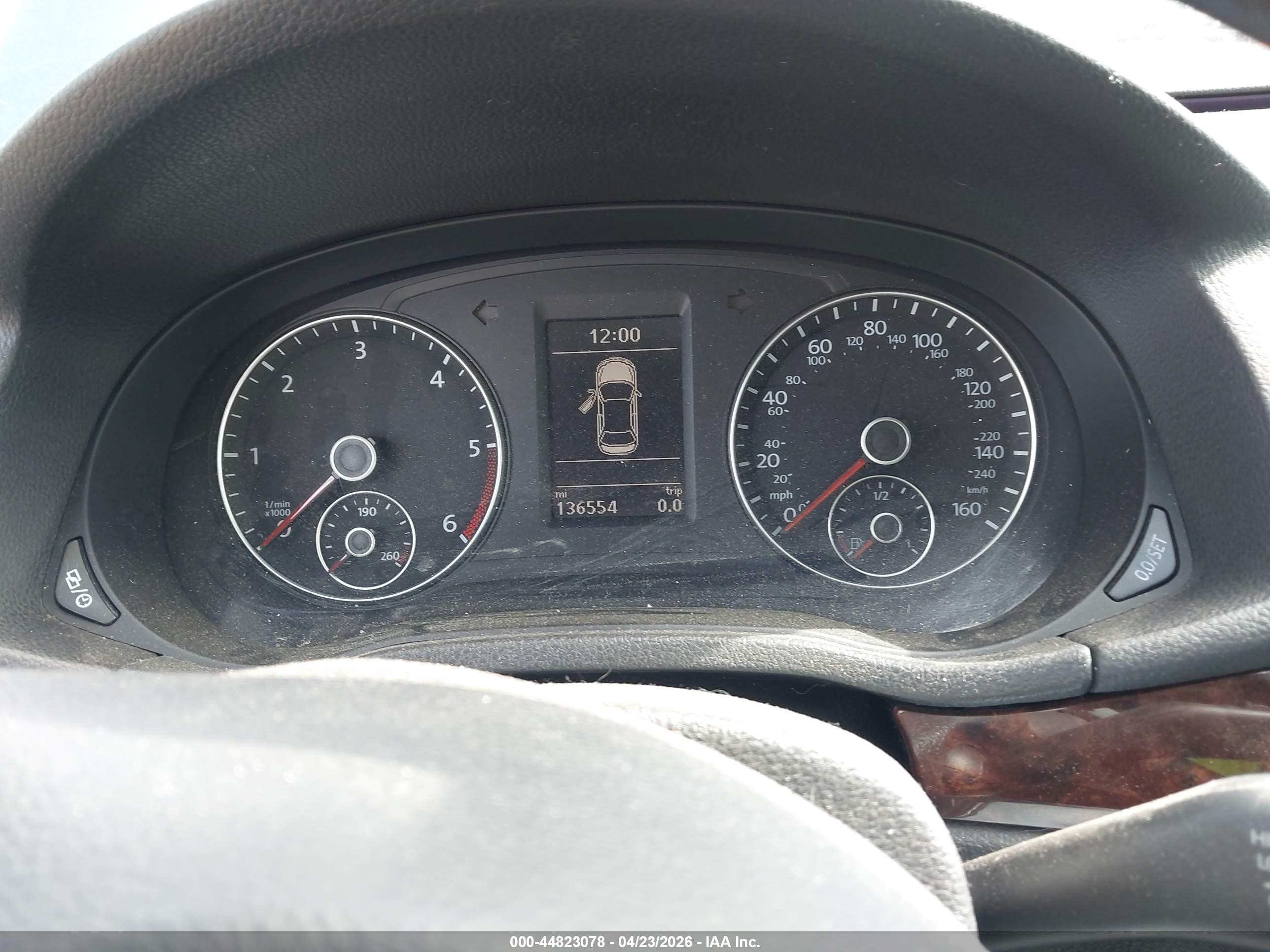 2013 Volkswagen Passat 2.0l Tdi Sel Premium Gray vin: 1VWCN7A34DC093140