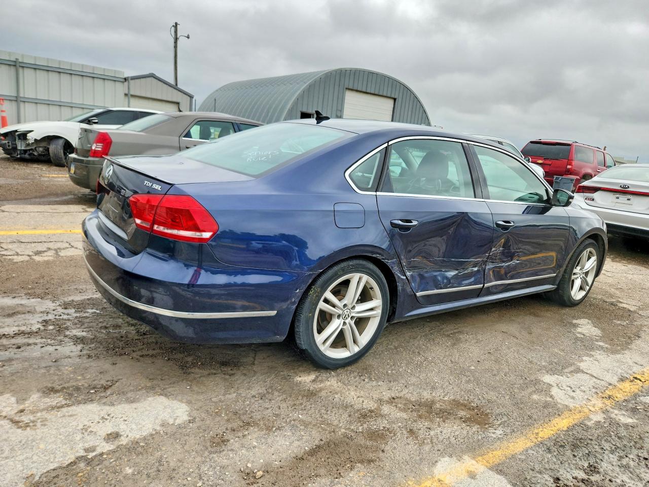 2014 Volkswagen Passat Sel Blue vin: 1VWCN7A34EC048362