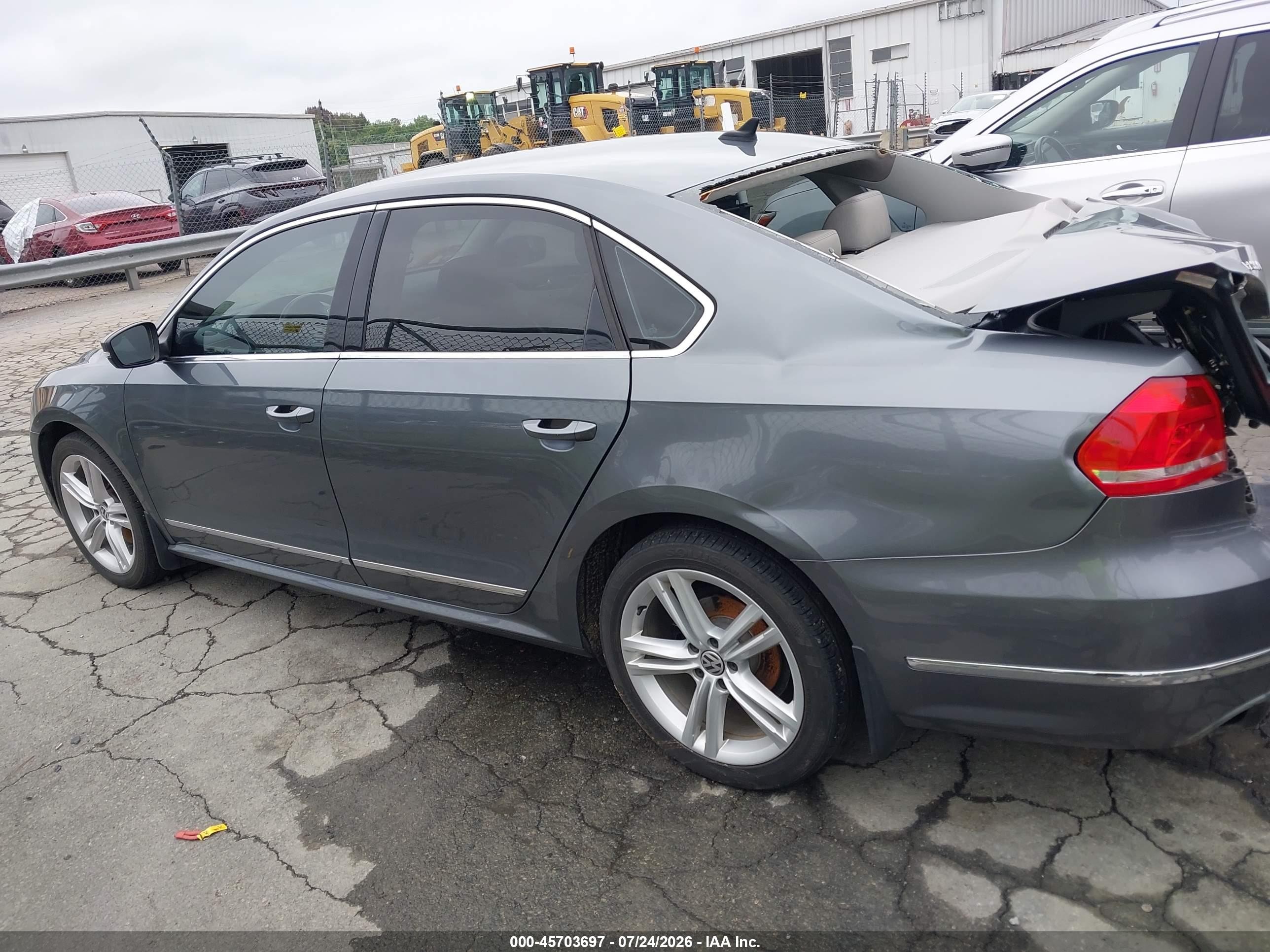 2014 Volkswagen Passat 2.0l Tdi Sel Premium Gray vin: 1VWCN7A34EC062777