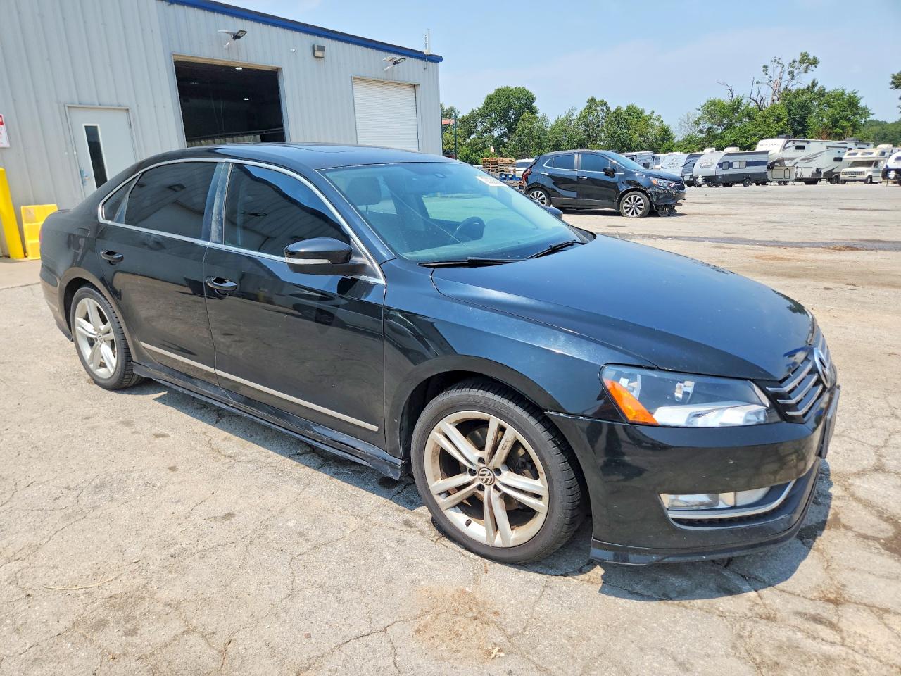 2013 Volkswagen Passat Sel Black vin: 1VWCN7A35DC066187