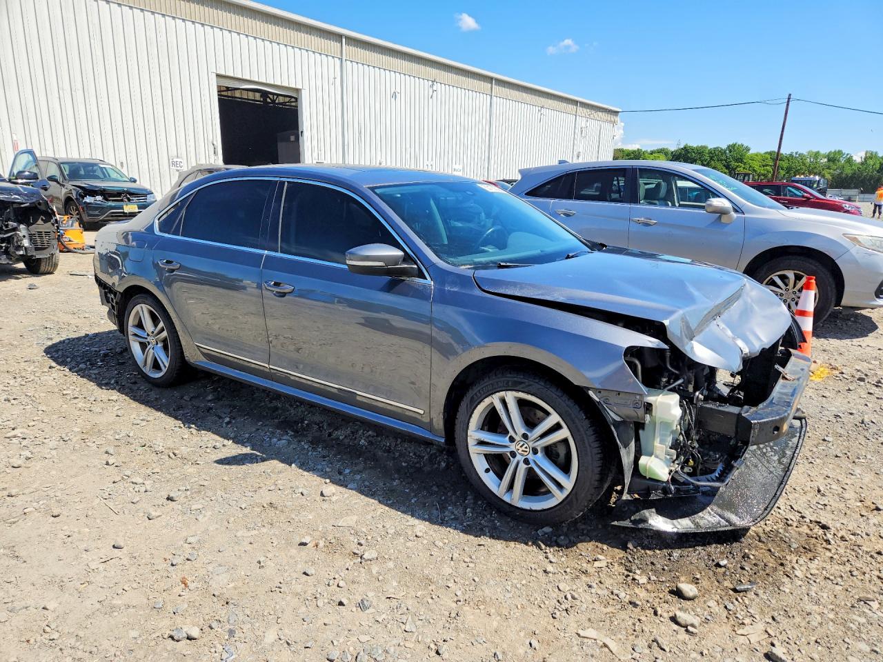2013 Volkswagen Passat Sel Серый vin: 1VWCN7A35DC085385