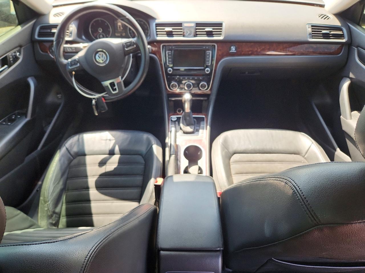 2013 Volkswagen Passat Sel Серый vin: 1VWCN7A35DC085385