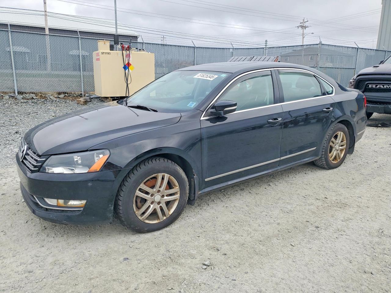 2014 Volkswagen Passat Sel Black vin: 1VWCN7A35EC071472