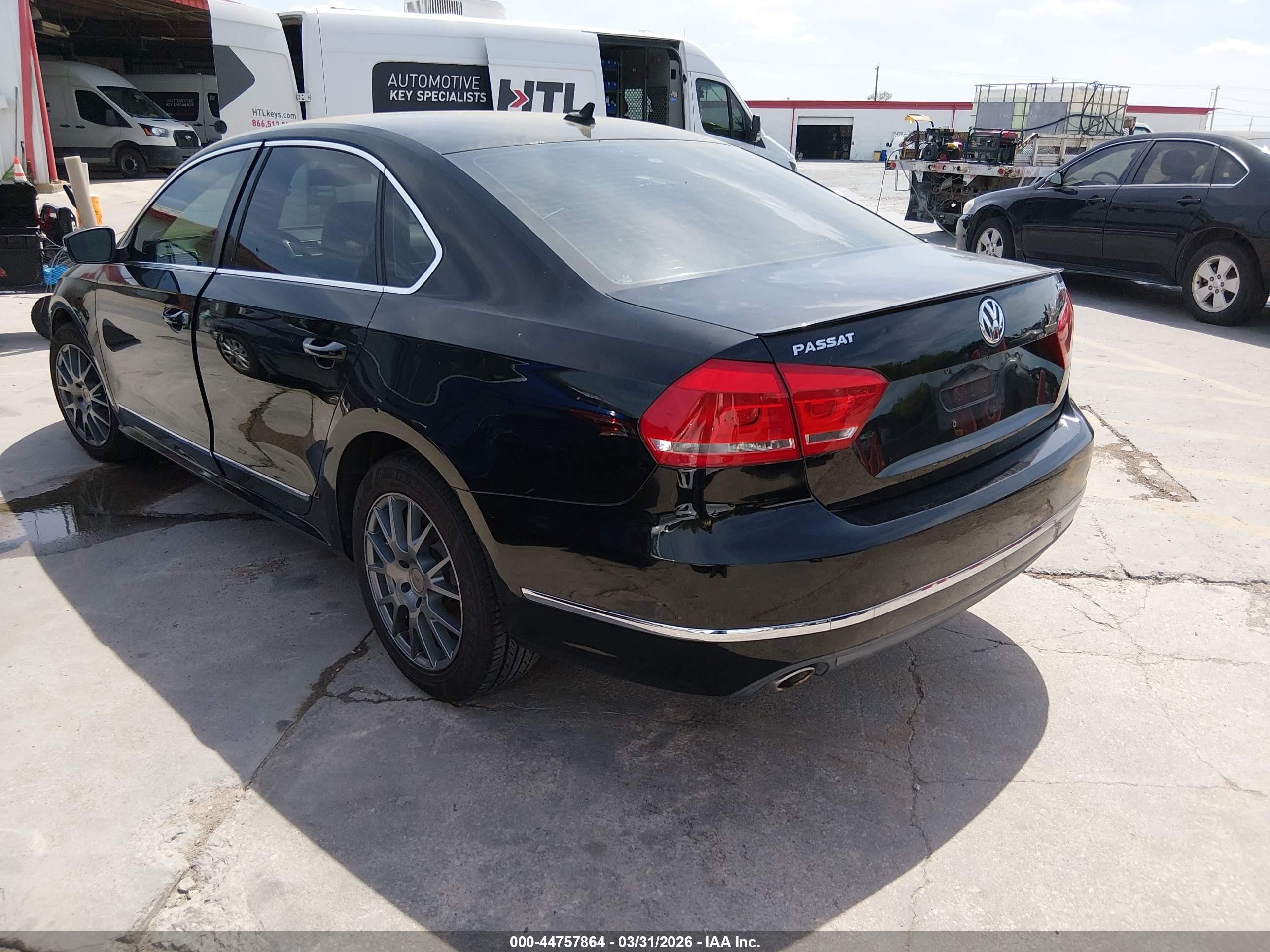2012 Volkswagen Passat 2.0l Tdi Sel Premium Black vin: 1VWCN7A36CC106789