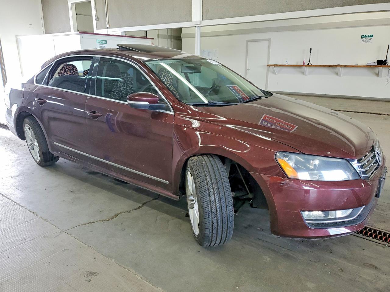 2013 Volkswagen Passat Sel Burgundy vin: 1VWCN7A36DC015006