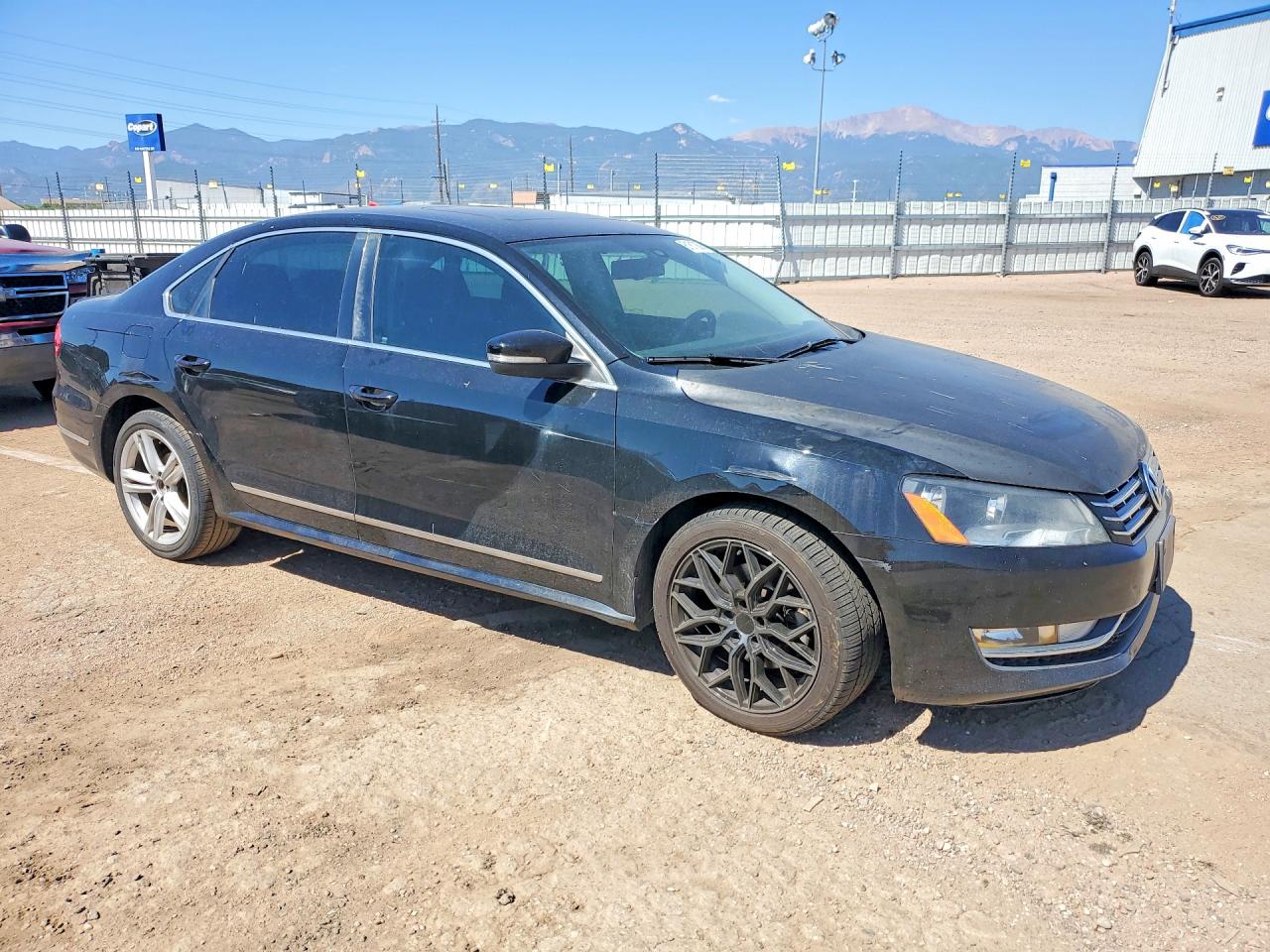 2013 Volkswagen Passat Sel Black vin: 1VWCN7A36DC050175