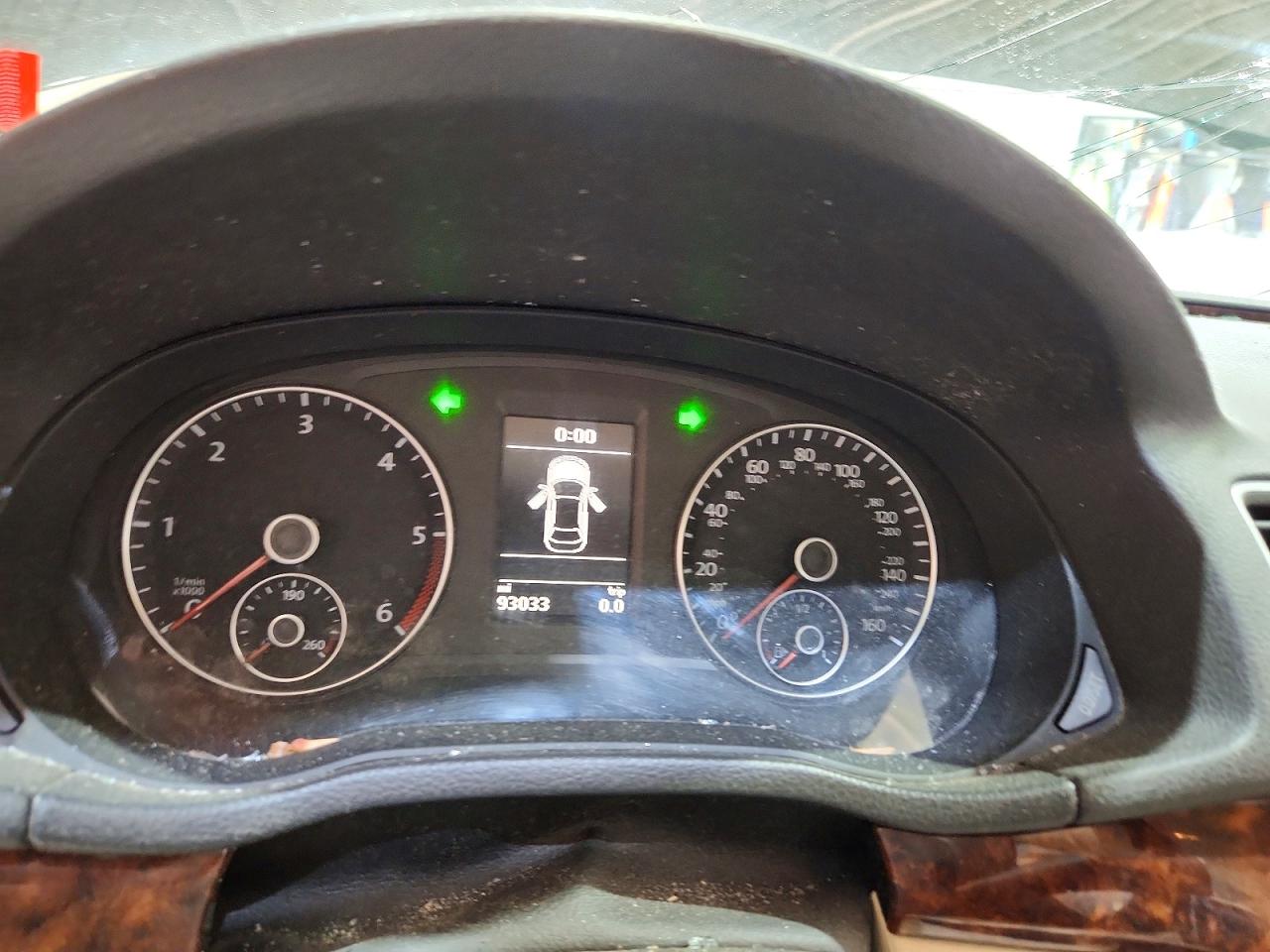 2013 Volkswagen Passat Sel Черный vin: 1VWCN7A36DC068448