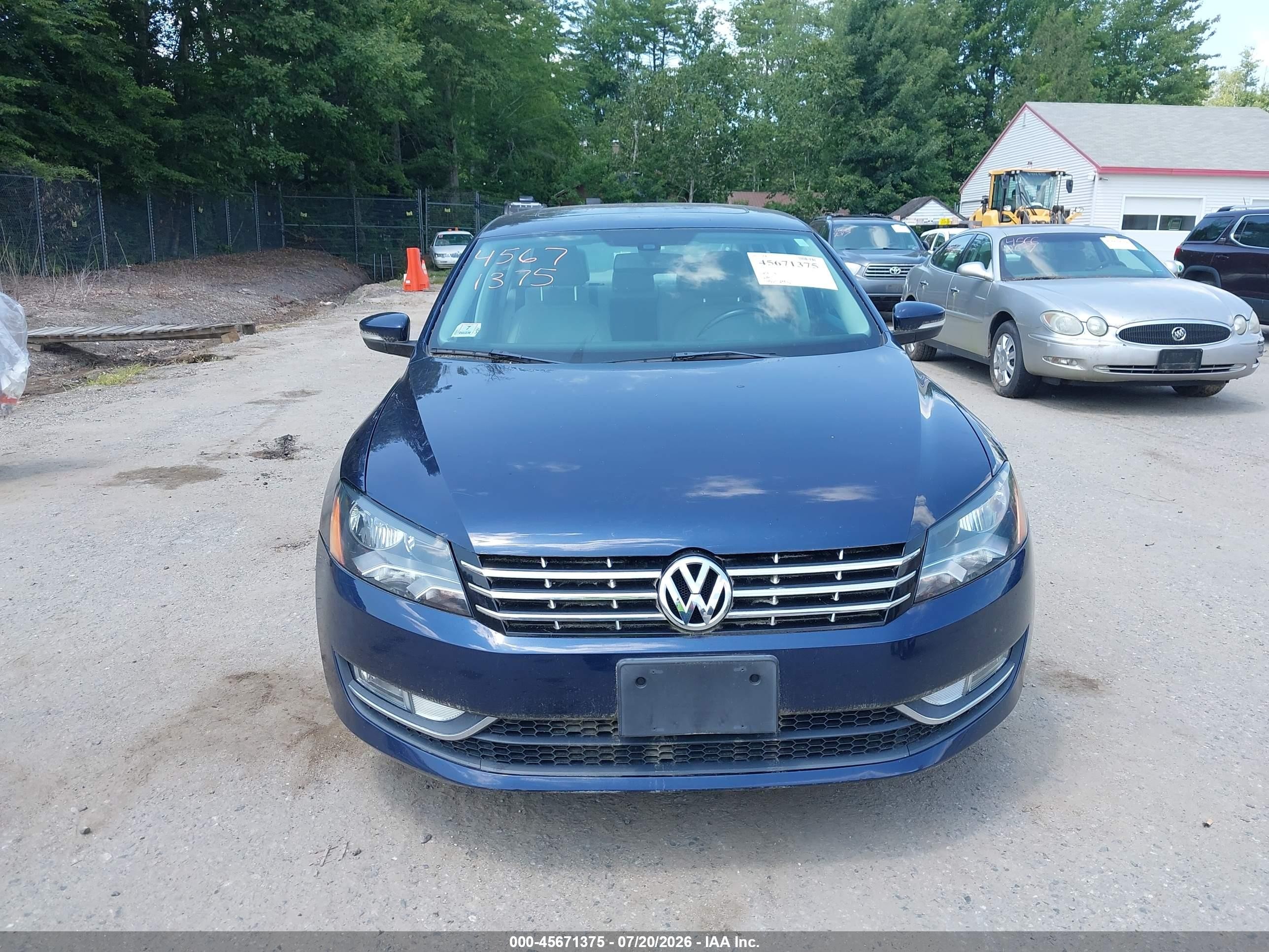 2013 Volkswagen Passat 2.0l Tdi Sel Premium Blue vin: 1VWCN7A36DC081510
