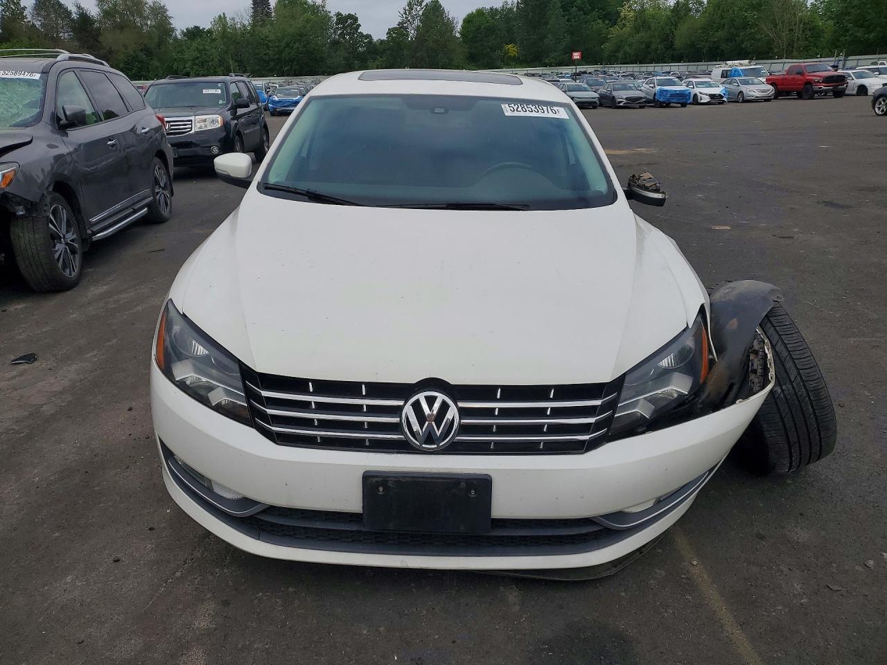 2014 Volkswagen Passat Sel Белый vin: 1VWCN7A36EC009627