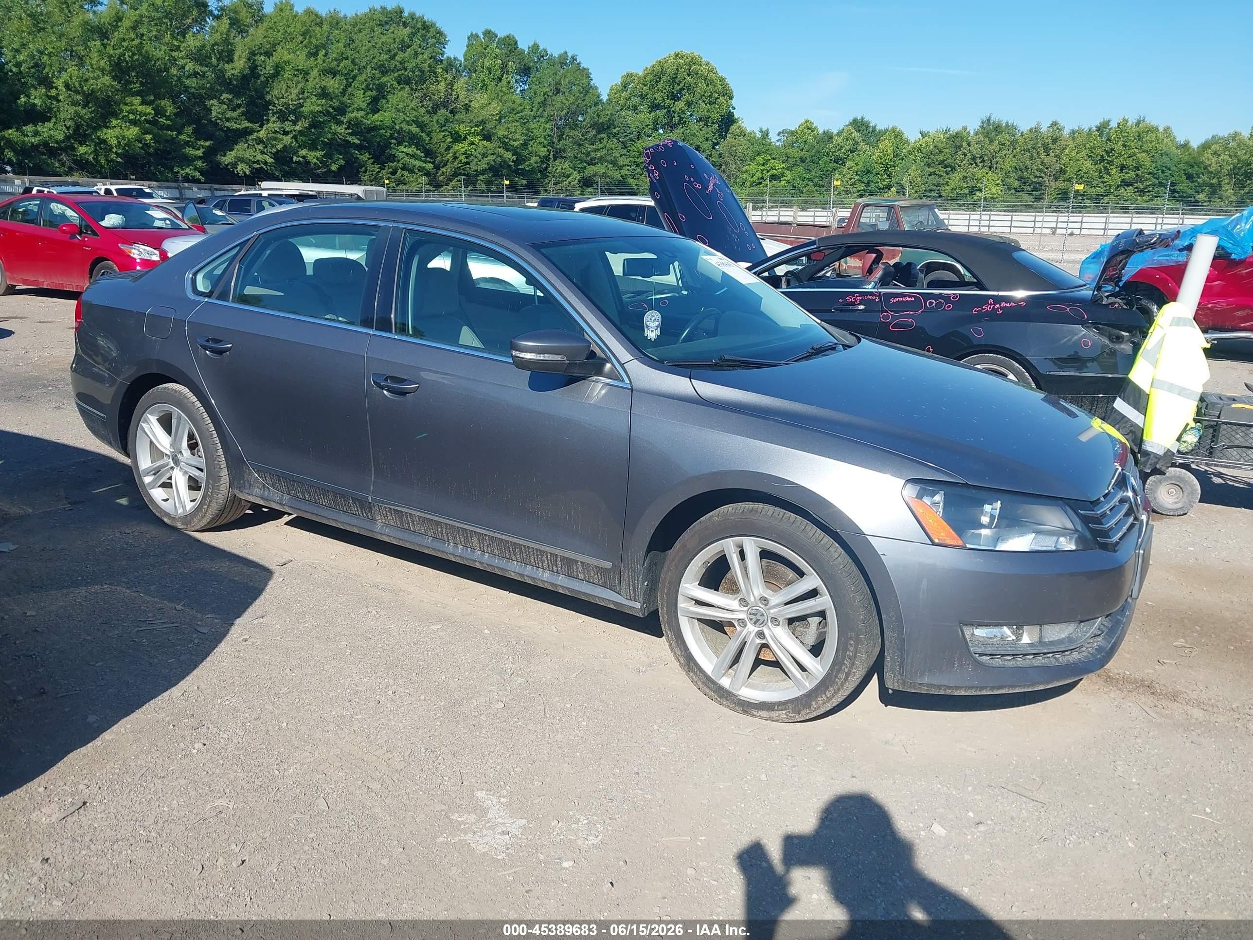 1VWCN7A36EC070864