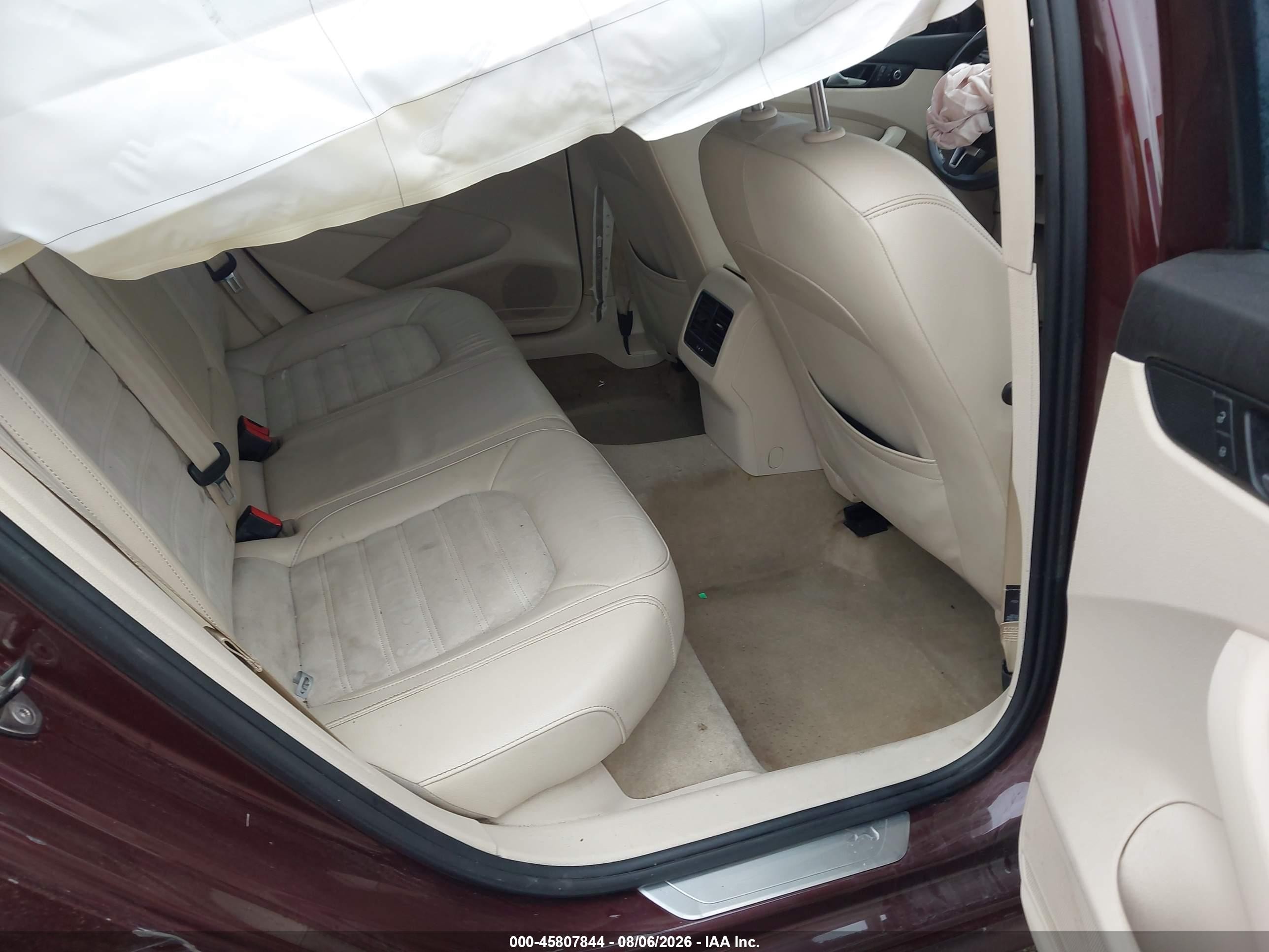 2014 Volkswagen Passat 2.0l Tdi Sel Premium Burgundy vin: 1VWCN7A36EC085803