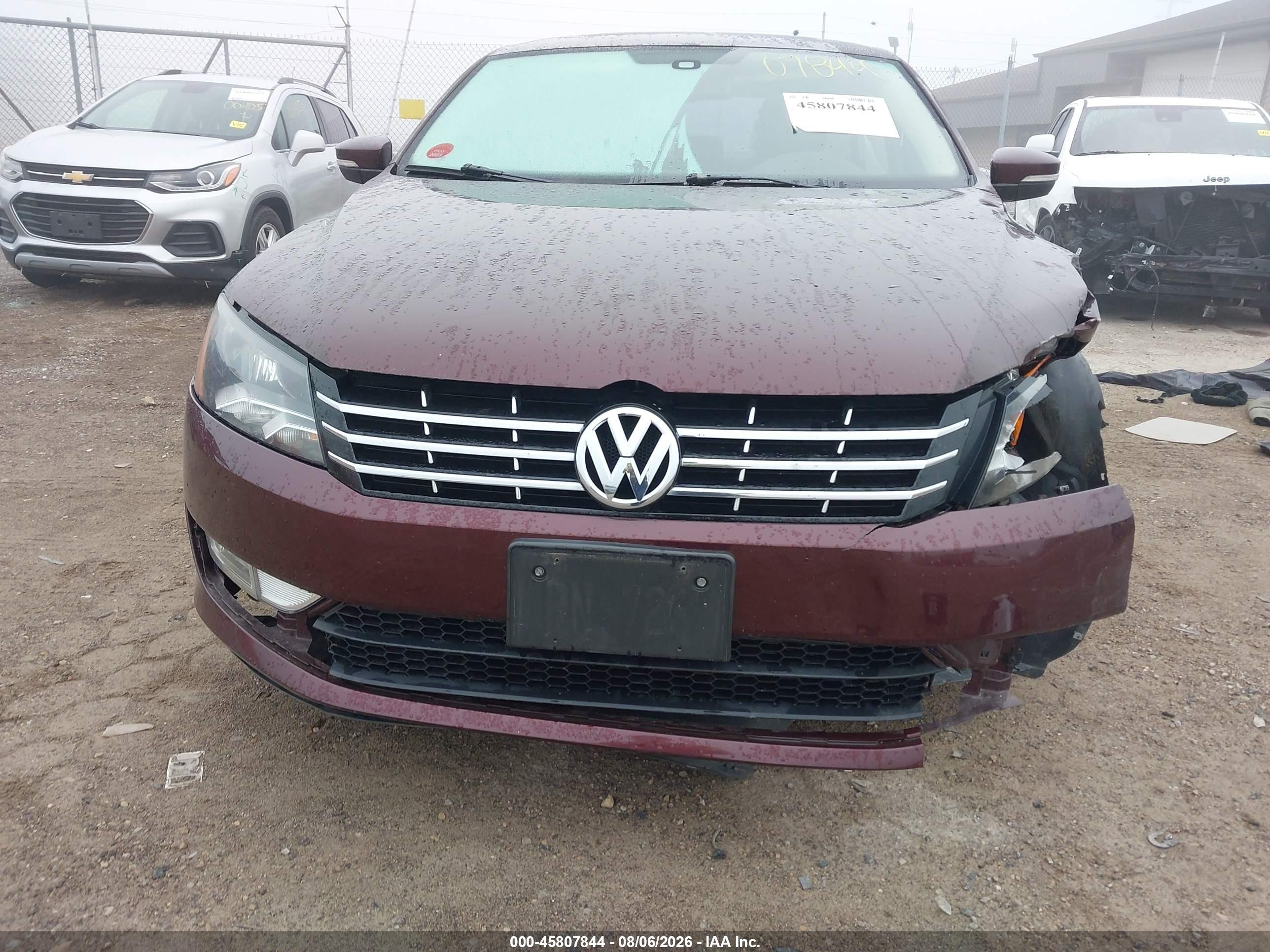 2014 Volkswagen Passat 2.0l Tdi Sel Premium Burgundy vin: 1VWCN7A36EC085803