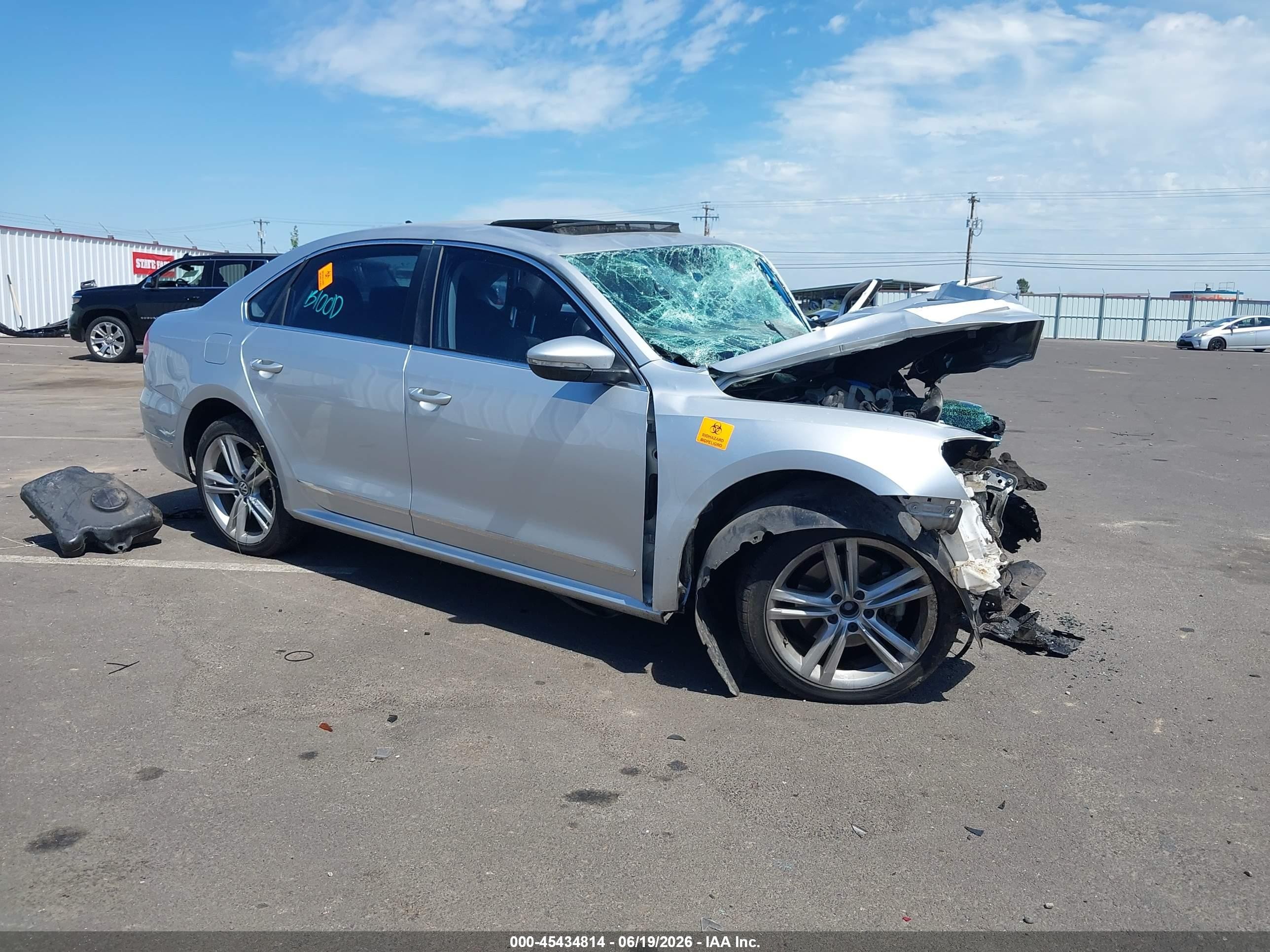 2012 Volkswagen Passat 2.0l Tdi Sel Premium Silver vin: 1VWCN7A37CC010380