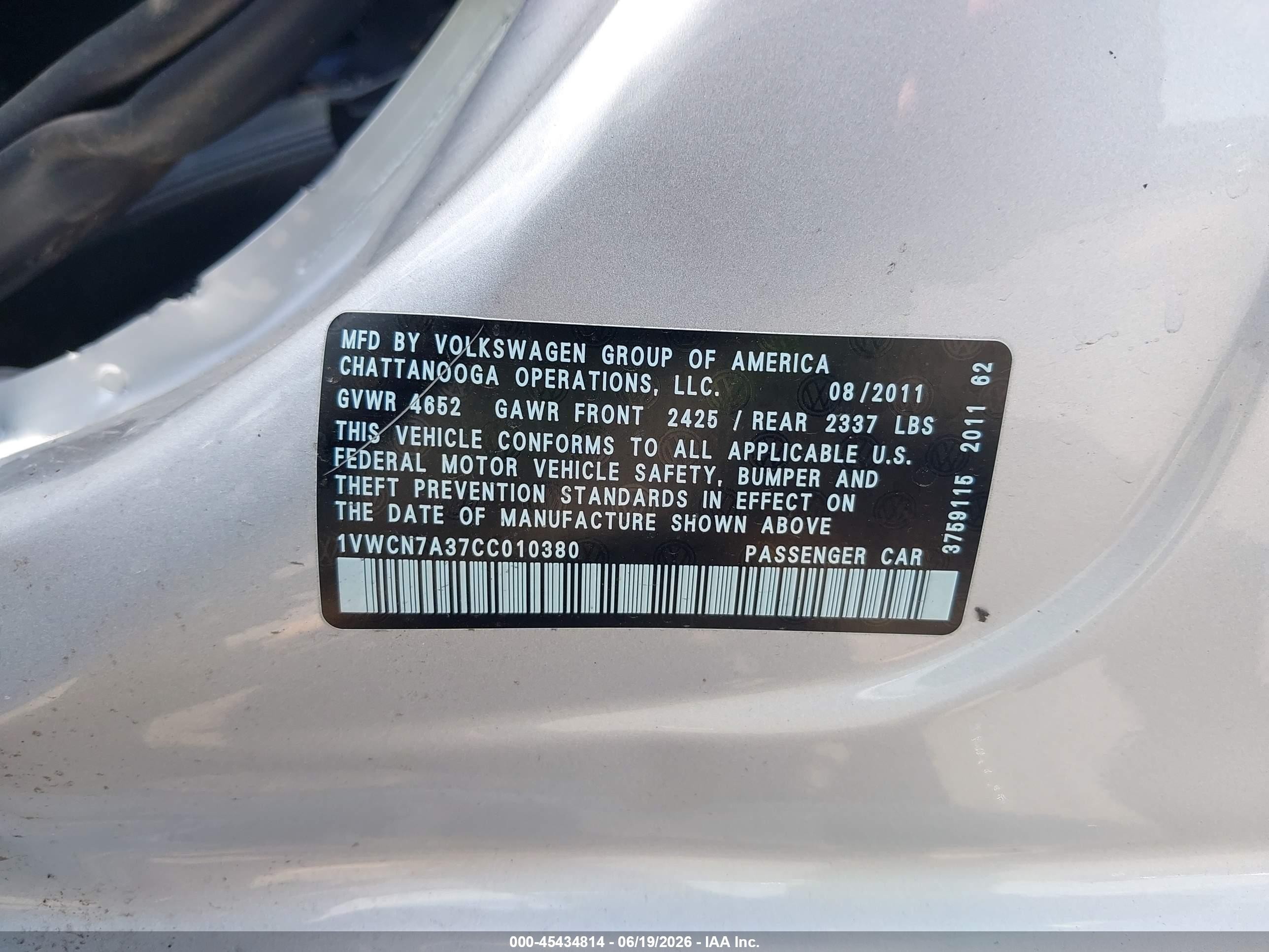 2012 Volkswagen Passat 2.0l Tdi Sel Premium Silver vin: 1VWCN7A37CC010380