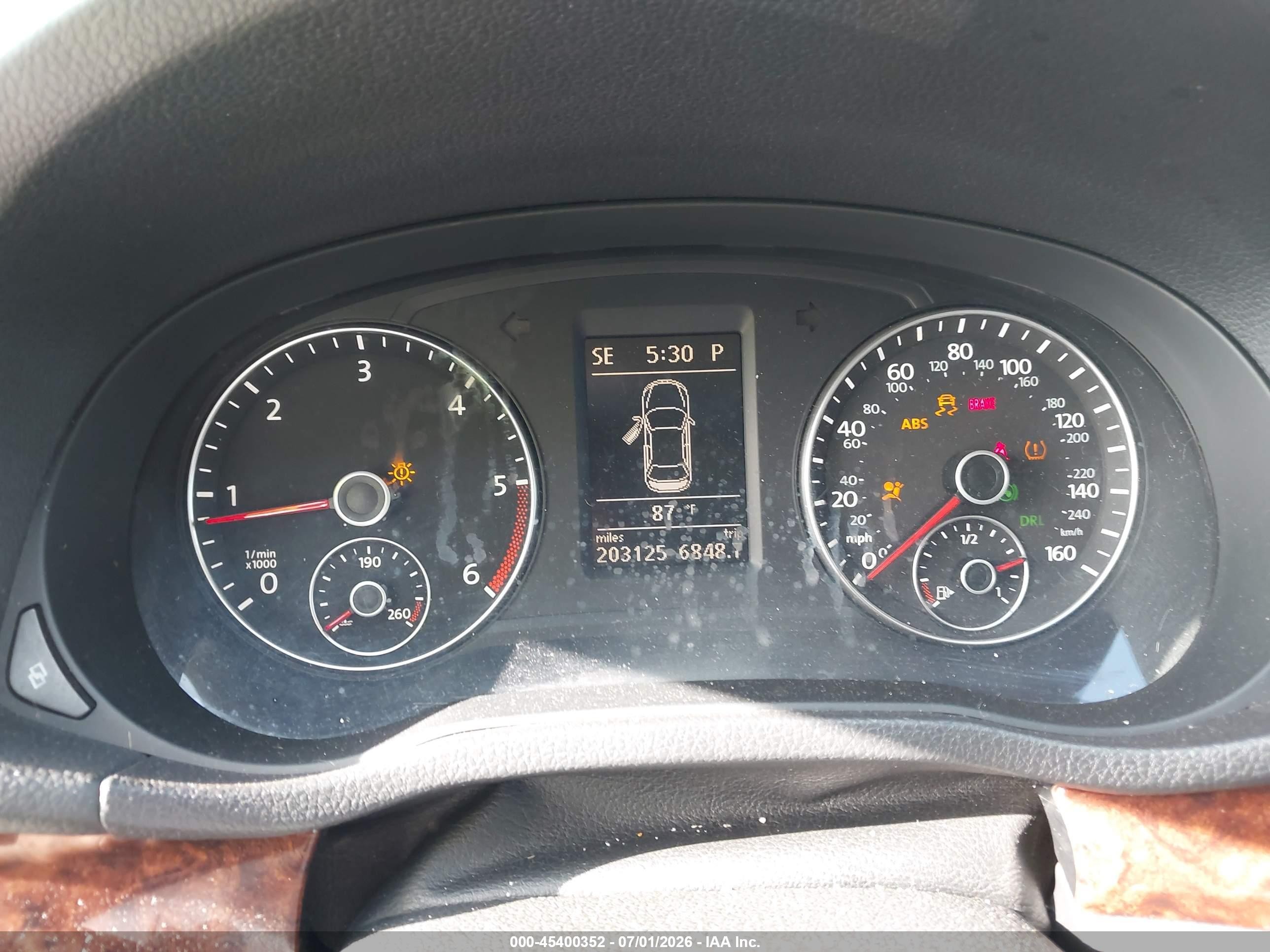 2012 Volkswagen Passat 2.0l Tdi Sel Premium Silver vin: 1VWCN7A37CC082955