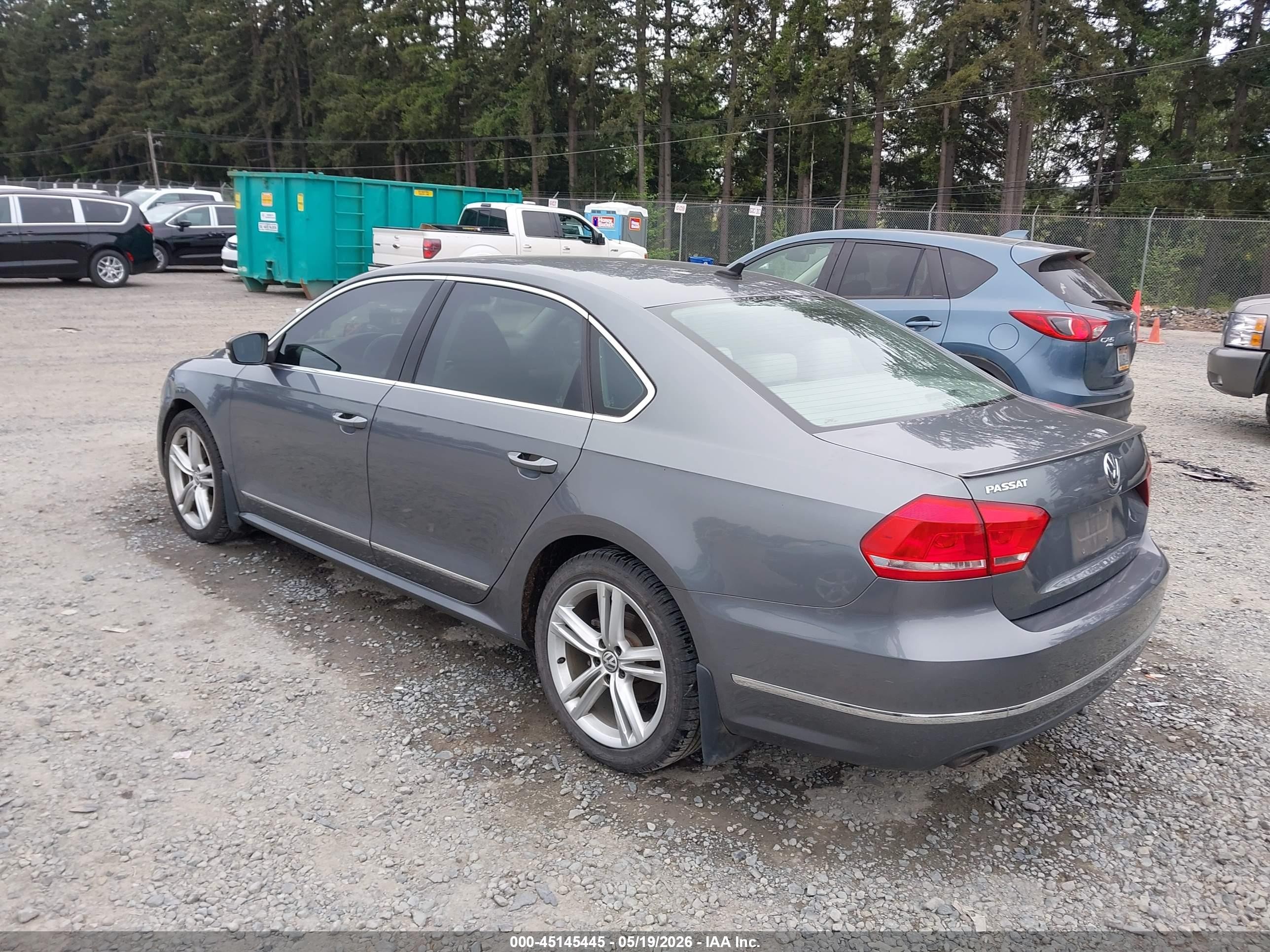 2013 Volkswagen Passat 2.0l Tdi Sel Premium Gray vin: 1VWCN7A37DC142072