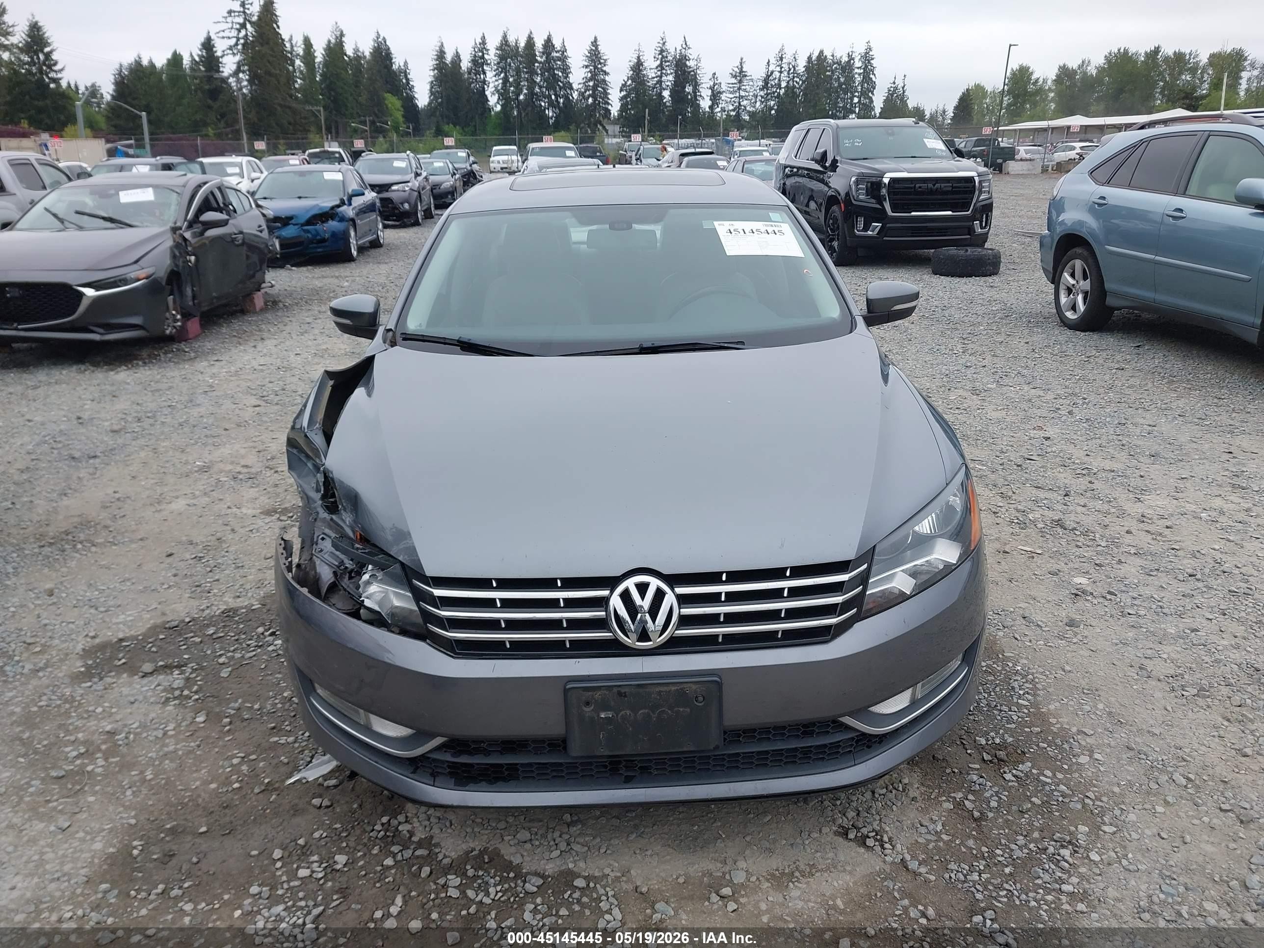 2013 Volkswagen Passat 2.0l Tdi Sel Premium Gray vin: 1VWCN7A37DC142072