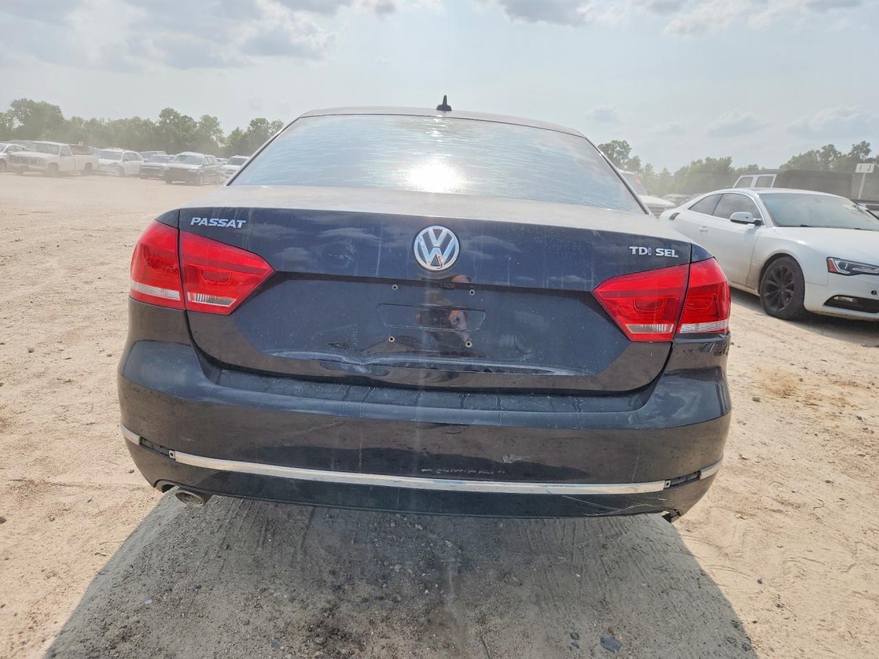 2014 Volkswagen Passat Sel Black vin: 1VWCN7A37EC071716