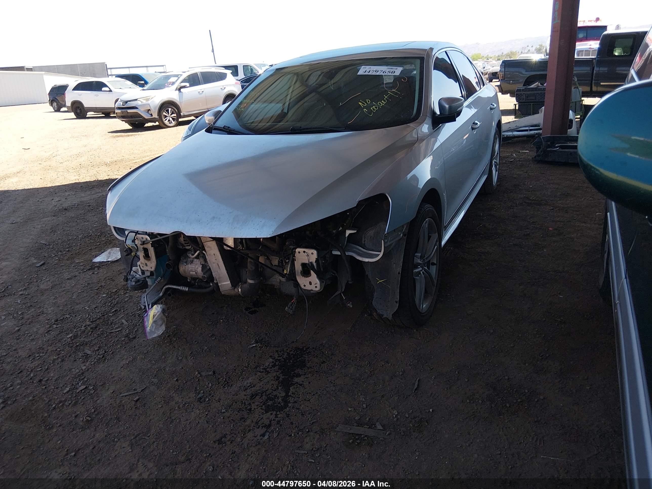 2014 Volkswagen Passat 2.0l Tdi Sel Premium Silver vin: 1VWCN7A37EC103287