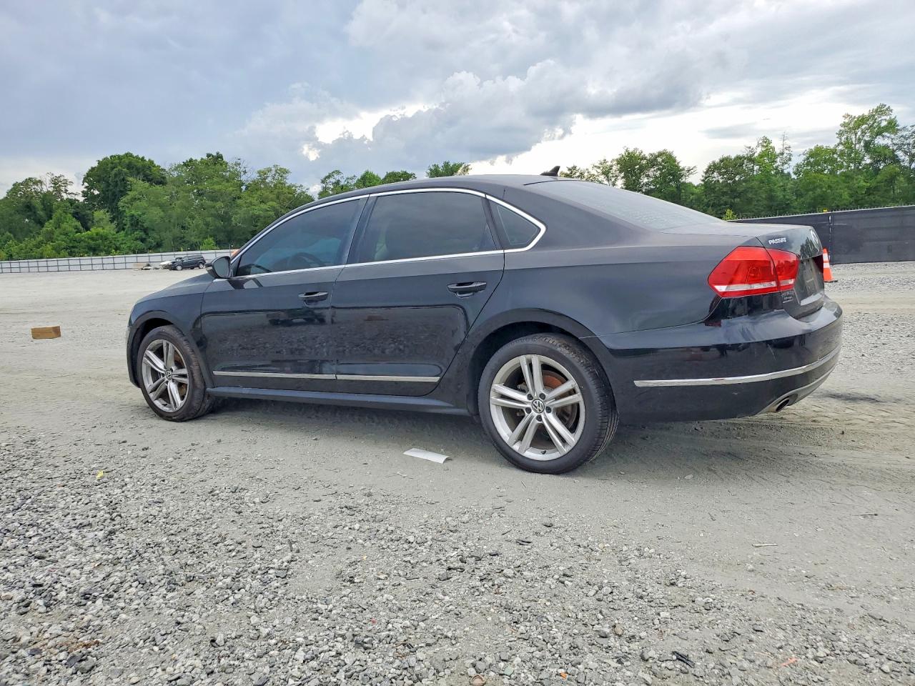 2012 Volkswagen Passat Sel Black vin: 1VWCN7A38CC003311