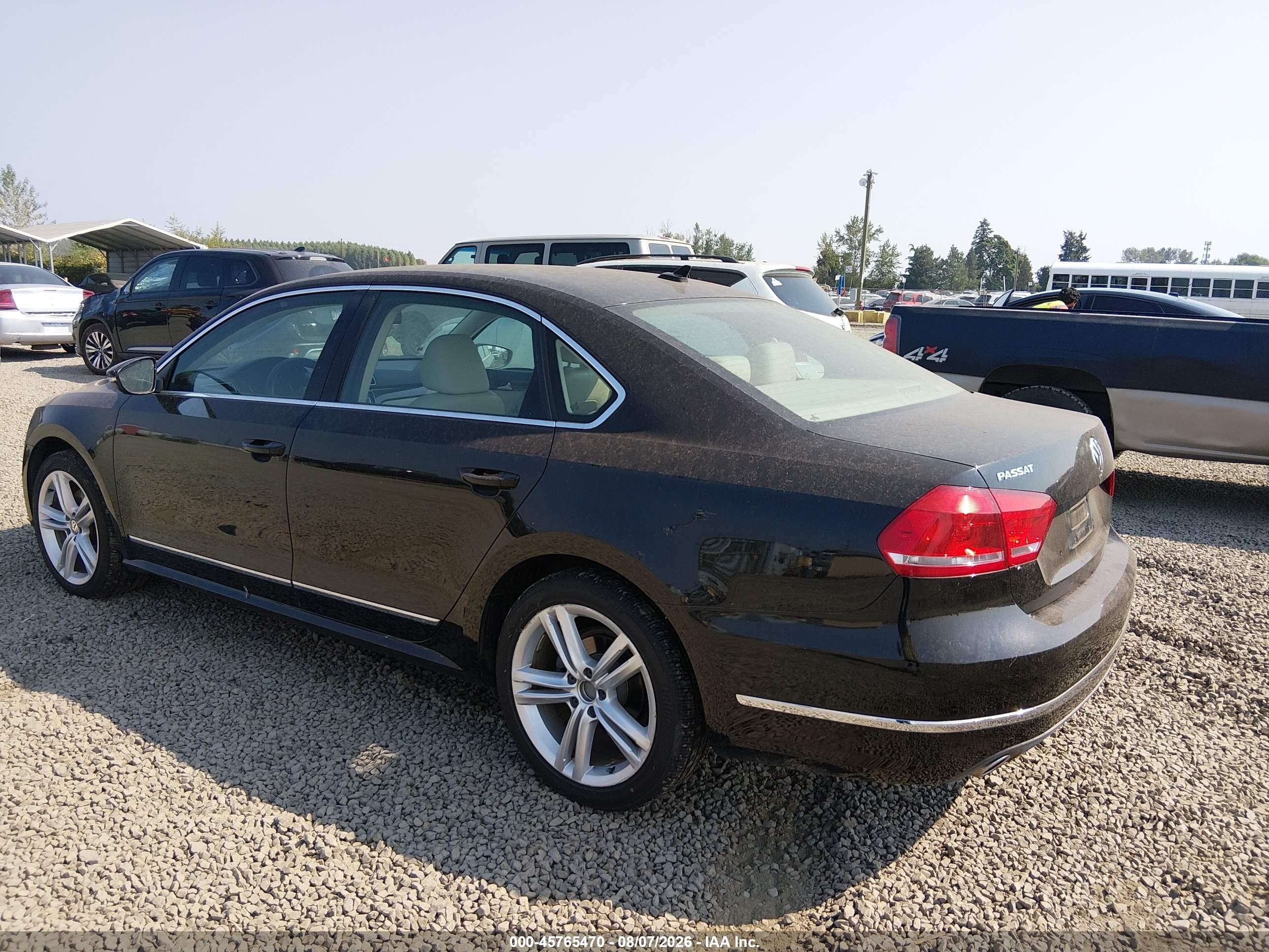 2012 Volkswagen Passat 2.0l Tdi Sel Premium Black vin: 1VWCN7A38CC083712