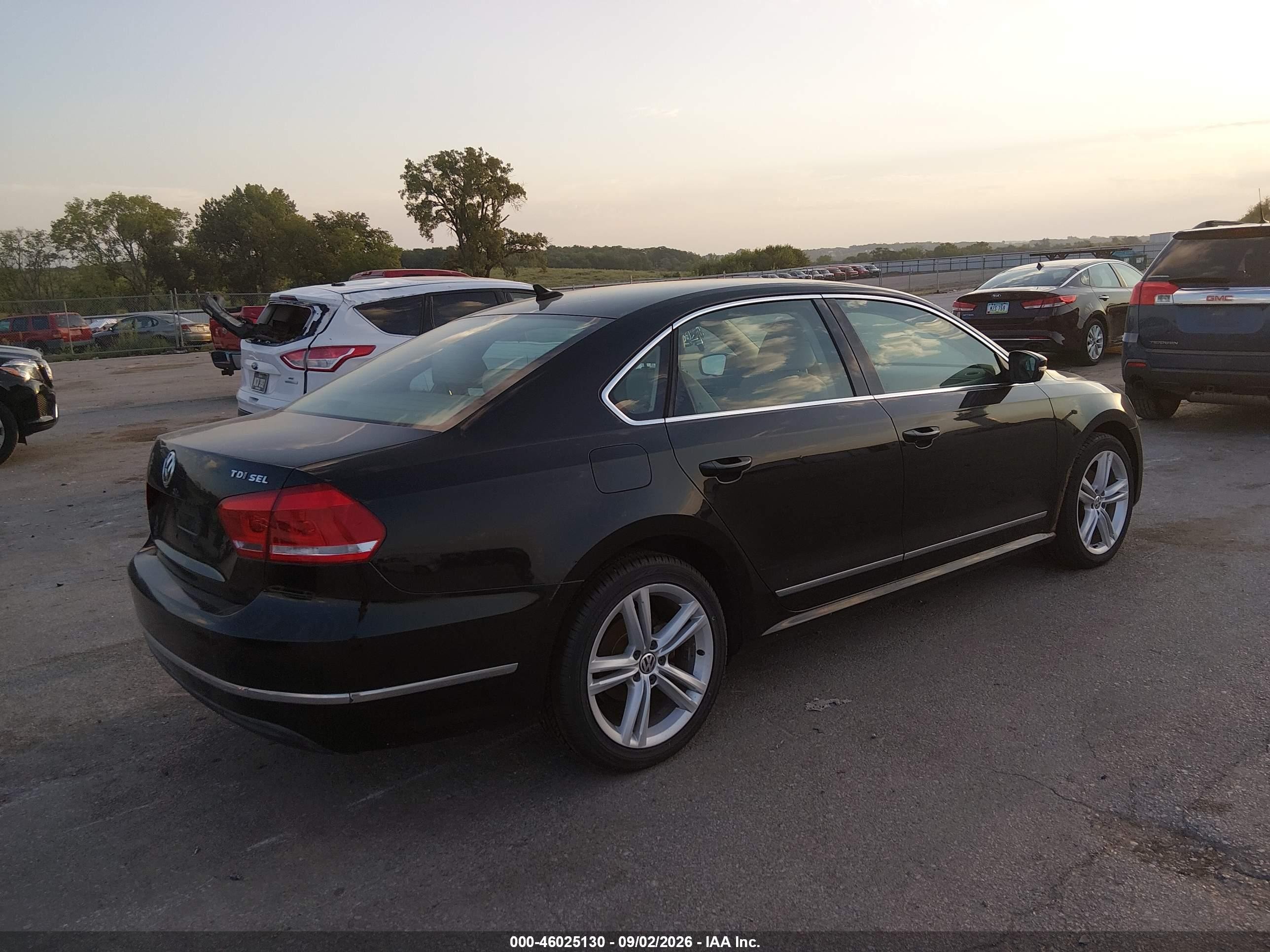 2013 Volkswagen Passat 2.0l Tdi Sel Premium Black vin: 1VWCN7A38DC061114