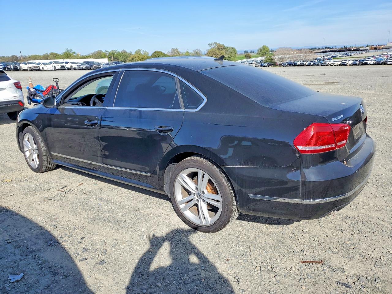 2012 Volkswagen Passat Sel Black vin: 1VWCN7A39CC005097