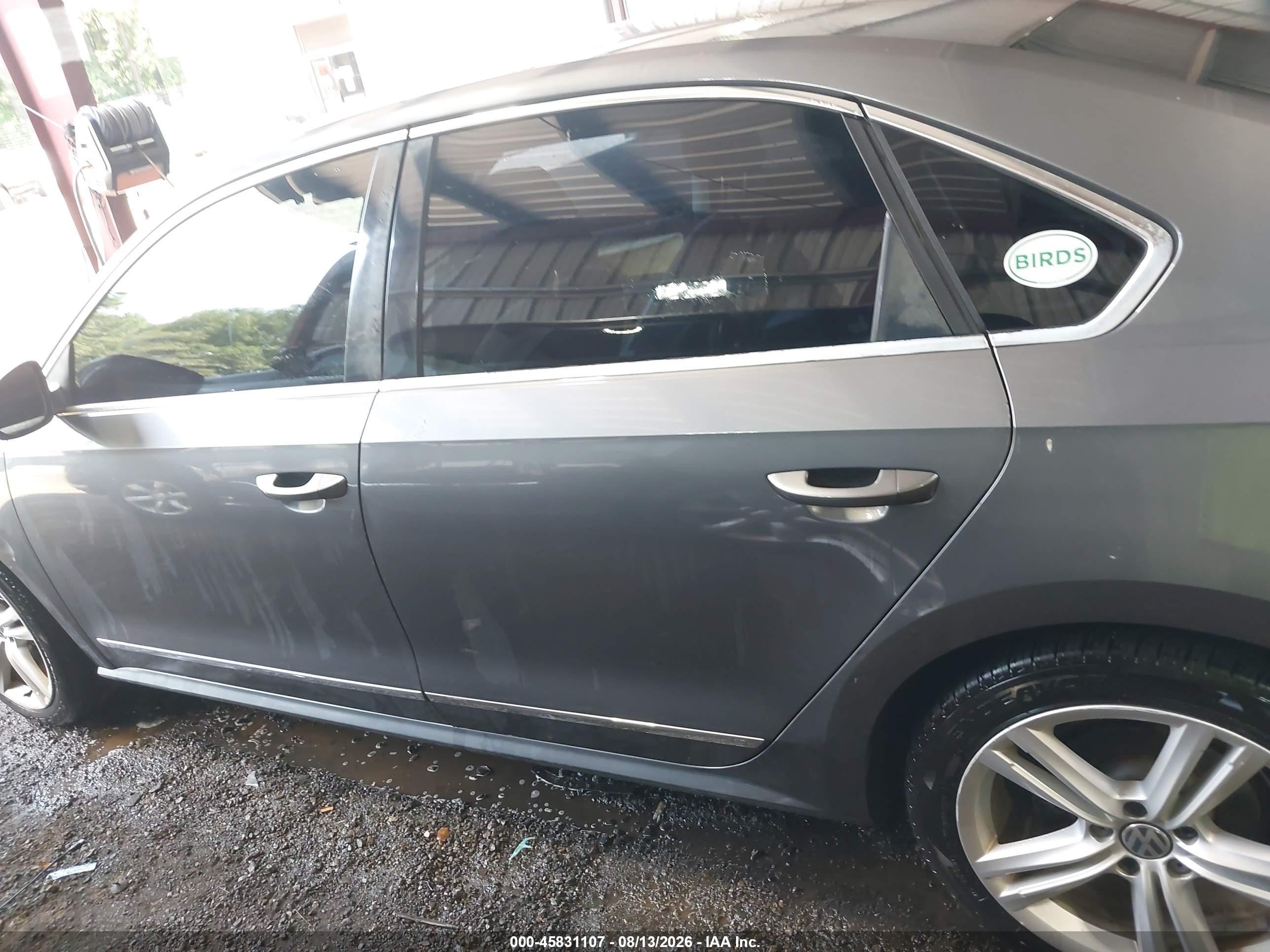 2012 Volkswagen Passat 2.0l Tdi Sel Premium Серый vin: 1VWCN7A39CC033823
